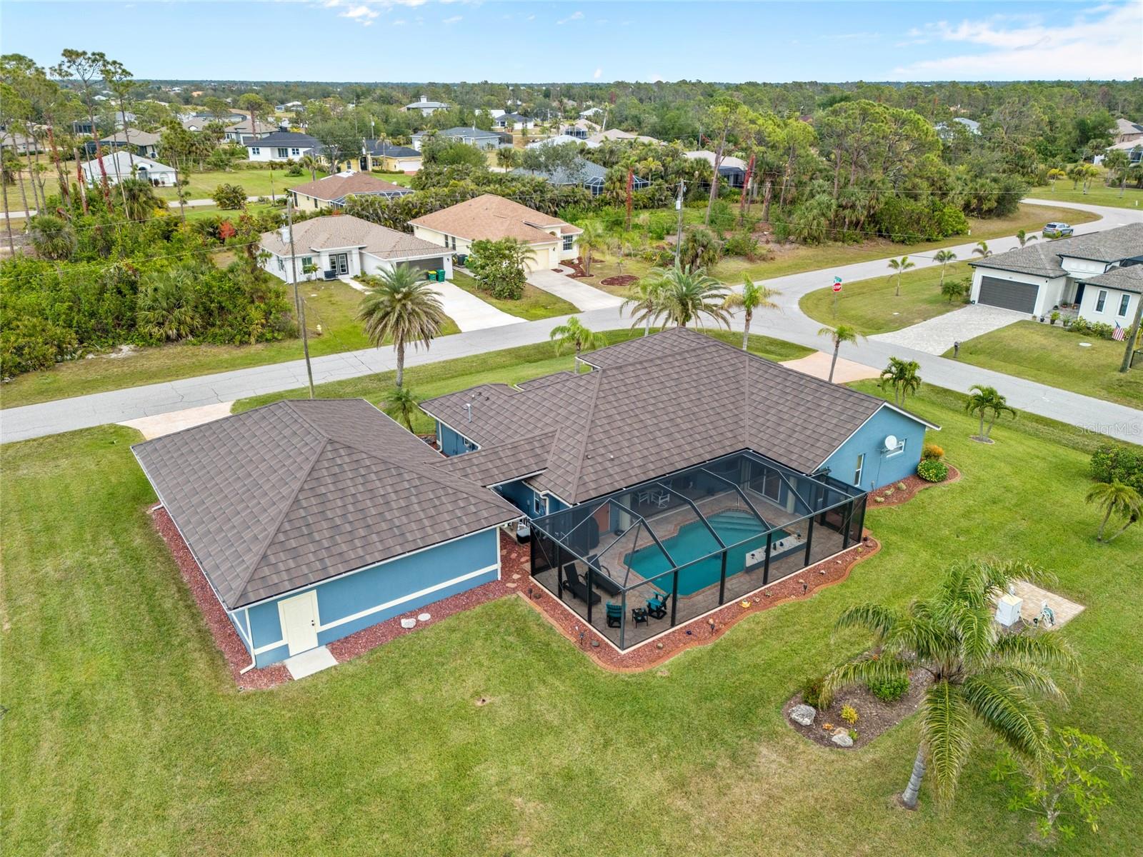 124 BEAU RIVAGE DR, ROTONDA WEST, FL, 33947
