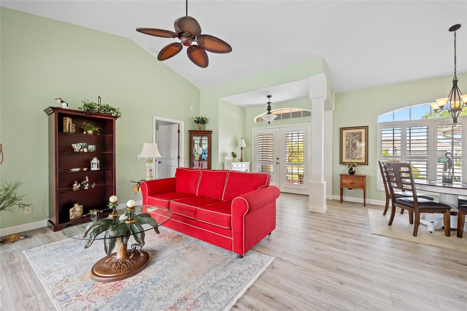 124 BEAU RIVAGE DR, ROTONDA WEST, FL, 33947