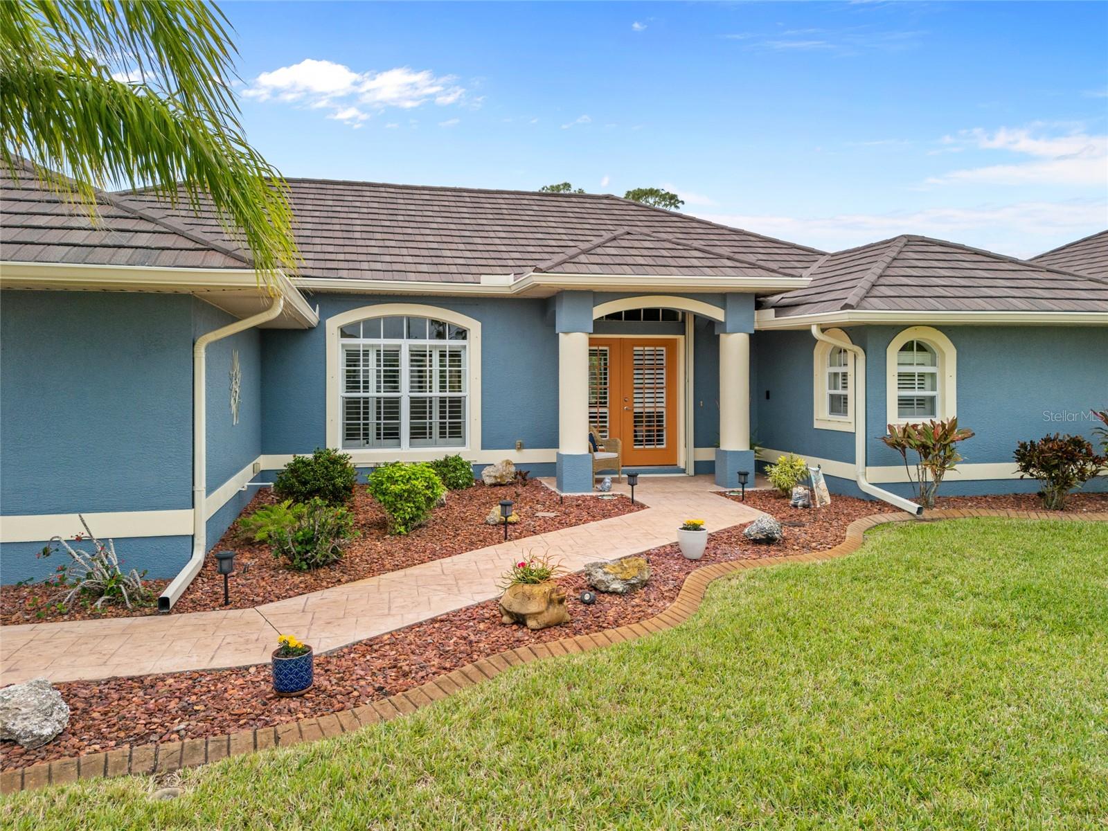 124 BEAU RIVAGE DR, ROTONDA WEST, FL, 33947