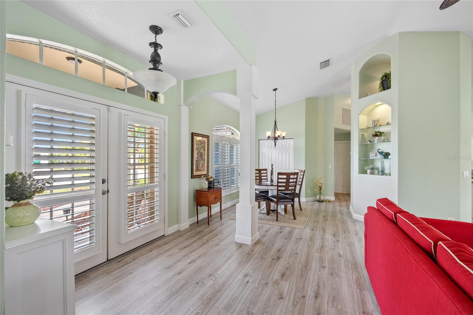 124 BEAU RIVAGE DR, ROTONDA WEST, FL, 33947