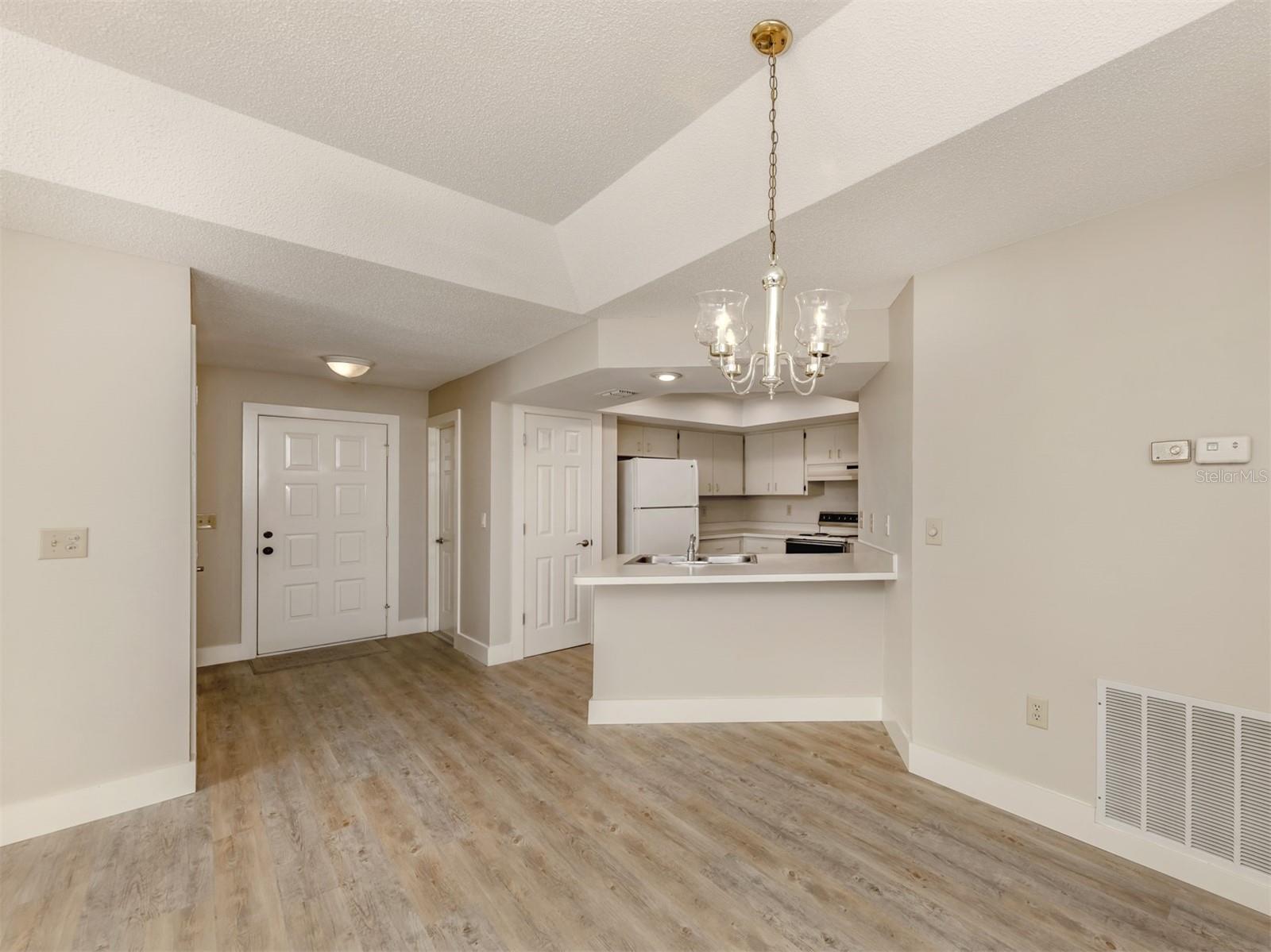 826 BAYPORT CIR, VENICE, FL, 34292