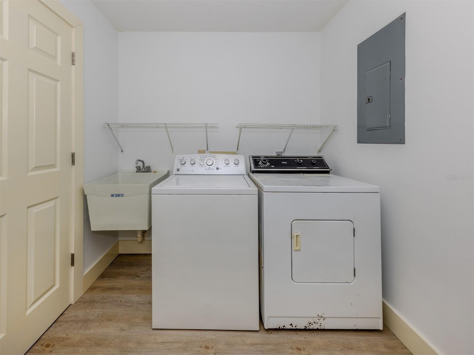 826 BAYPORT CIR, VENICE, FL, 34292