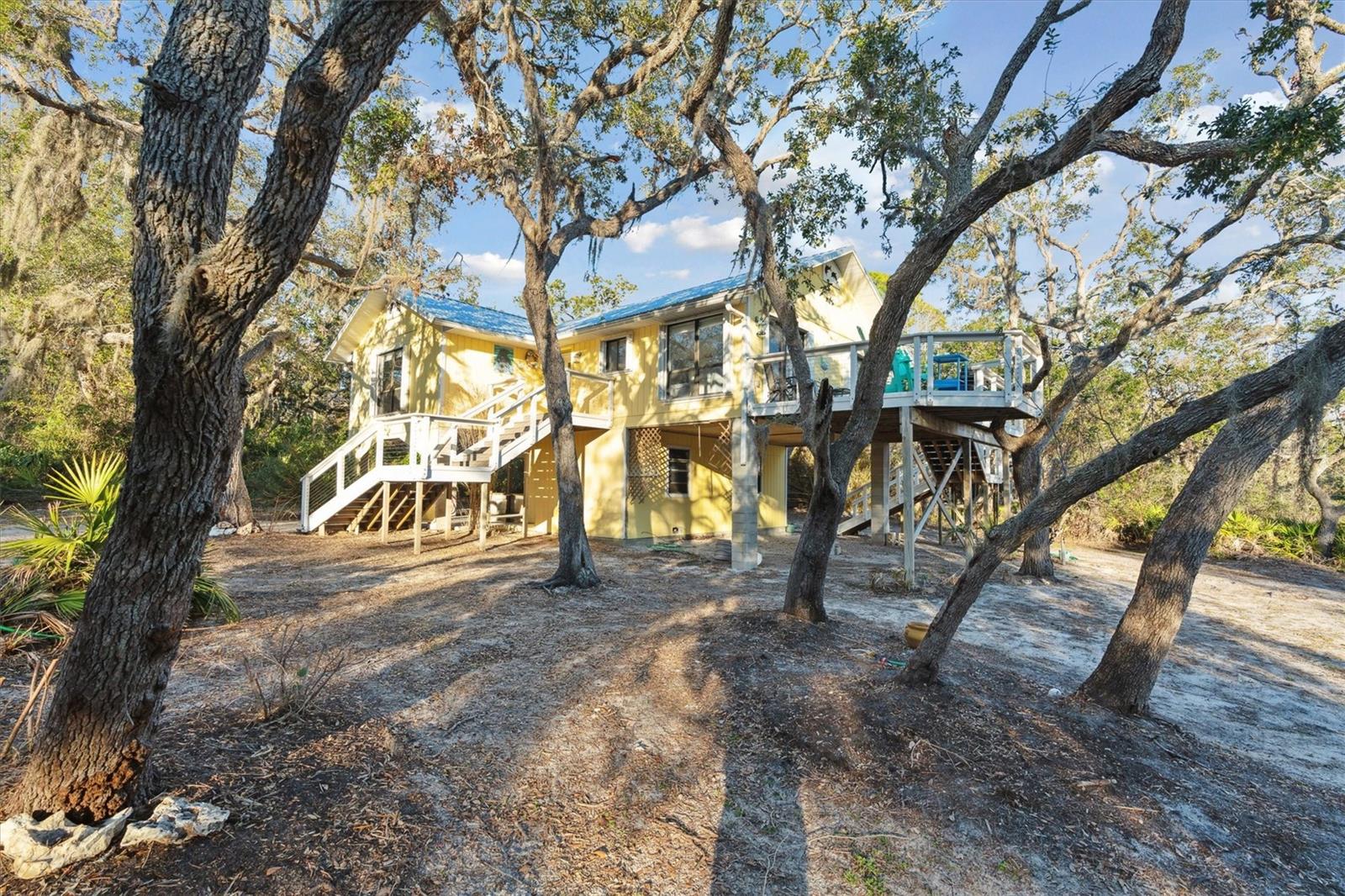 12631 HODGSON AVE, CEDAR KEY, FL, 32625