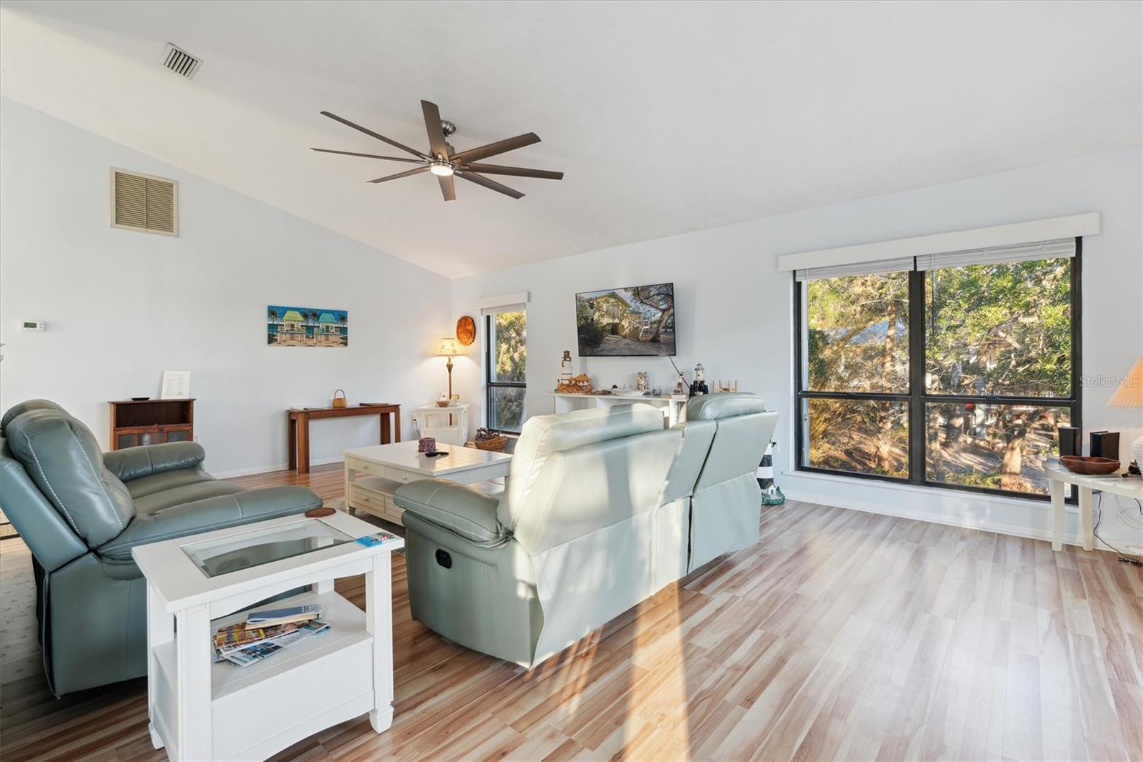12631 HODGSON AVE, CEDAR KEY, FL, 32625