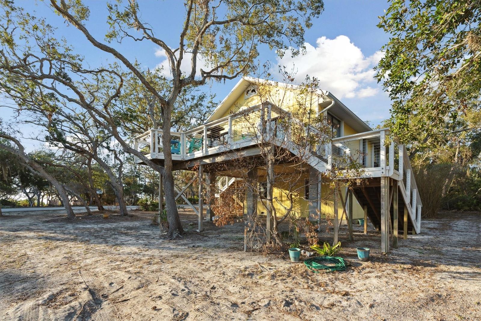 12631 HODGSON AVE, CEDAR KEY, FL, 32625