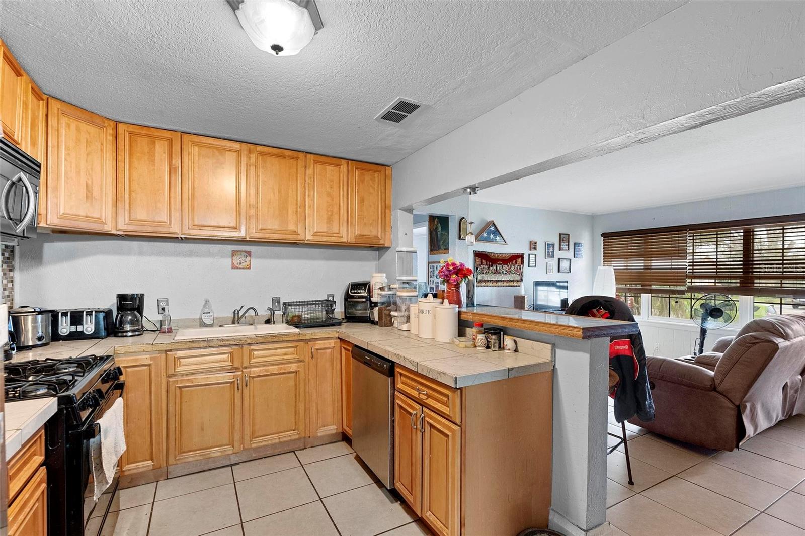 816 HONOLULU DR, WAUCHULA, FL, 33873