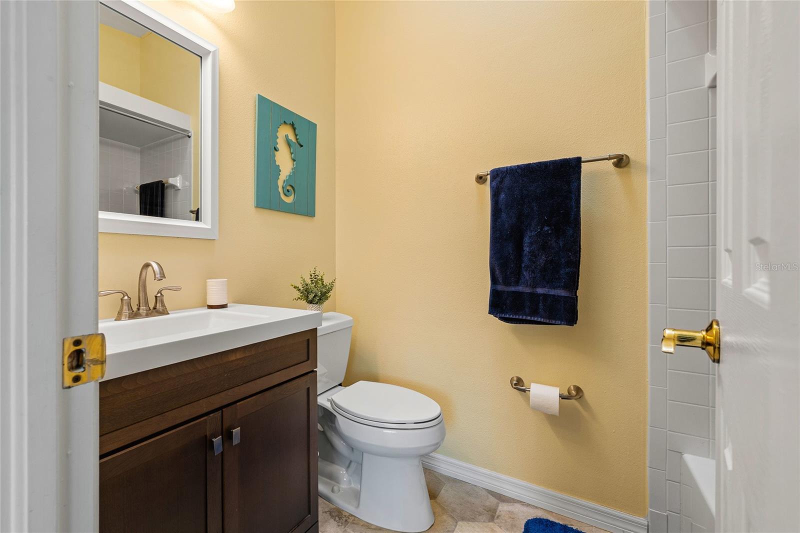 274 MADEIRA CIR, ST PETERSBURG, FL, 33715