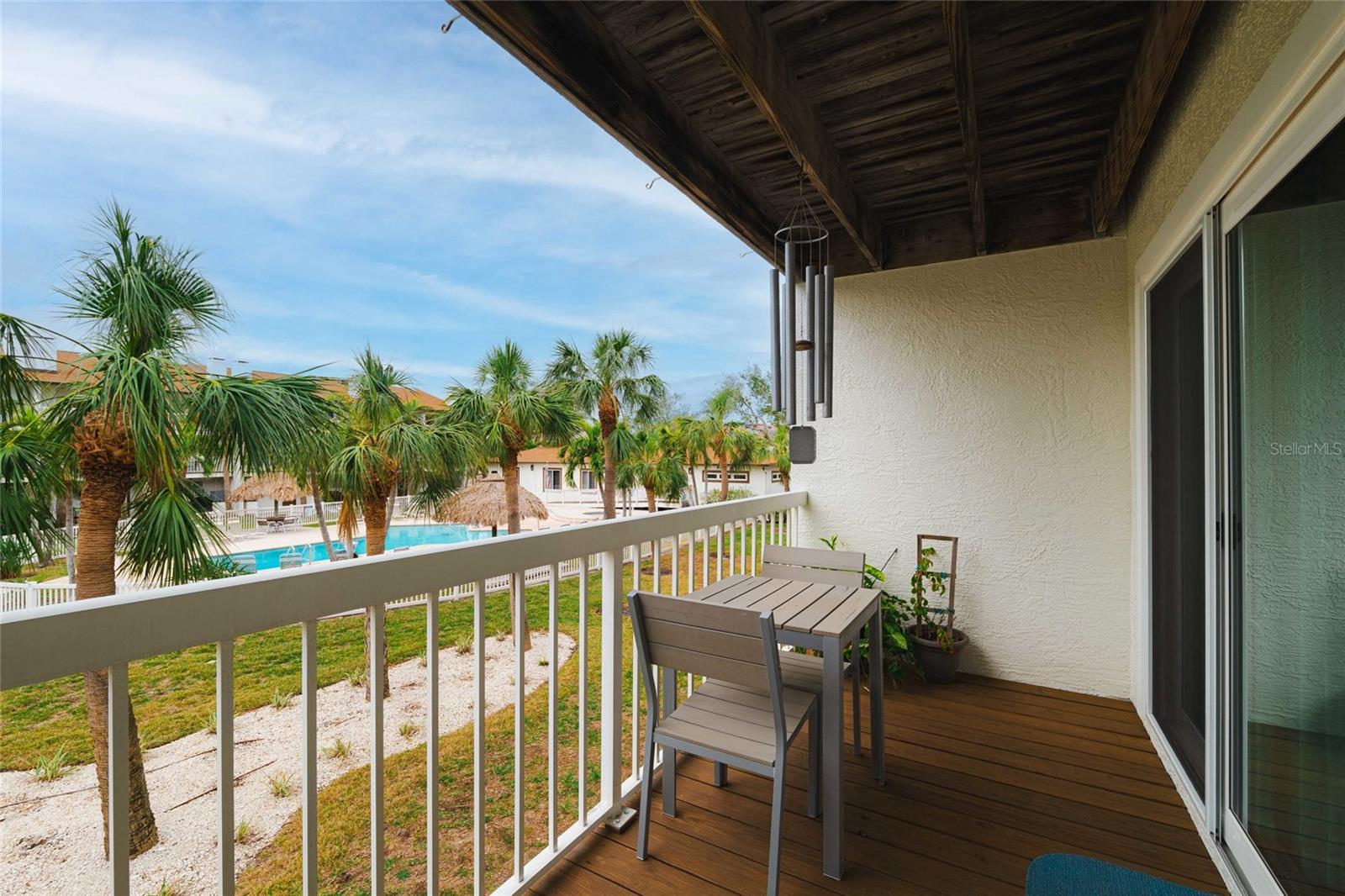 274 MADEIRA CIR, ST PETERSBURG, FL, 33715