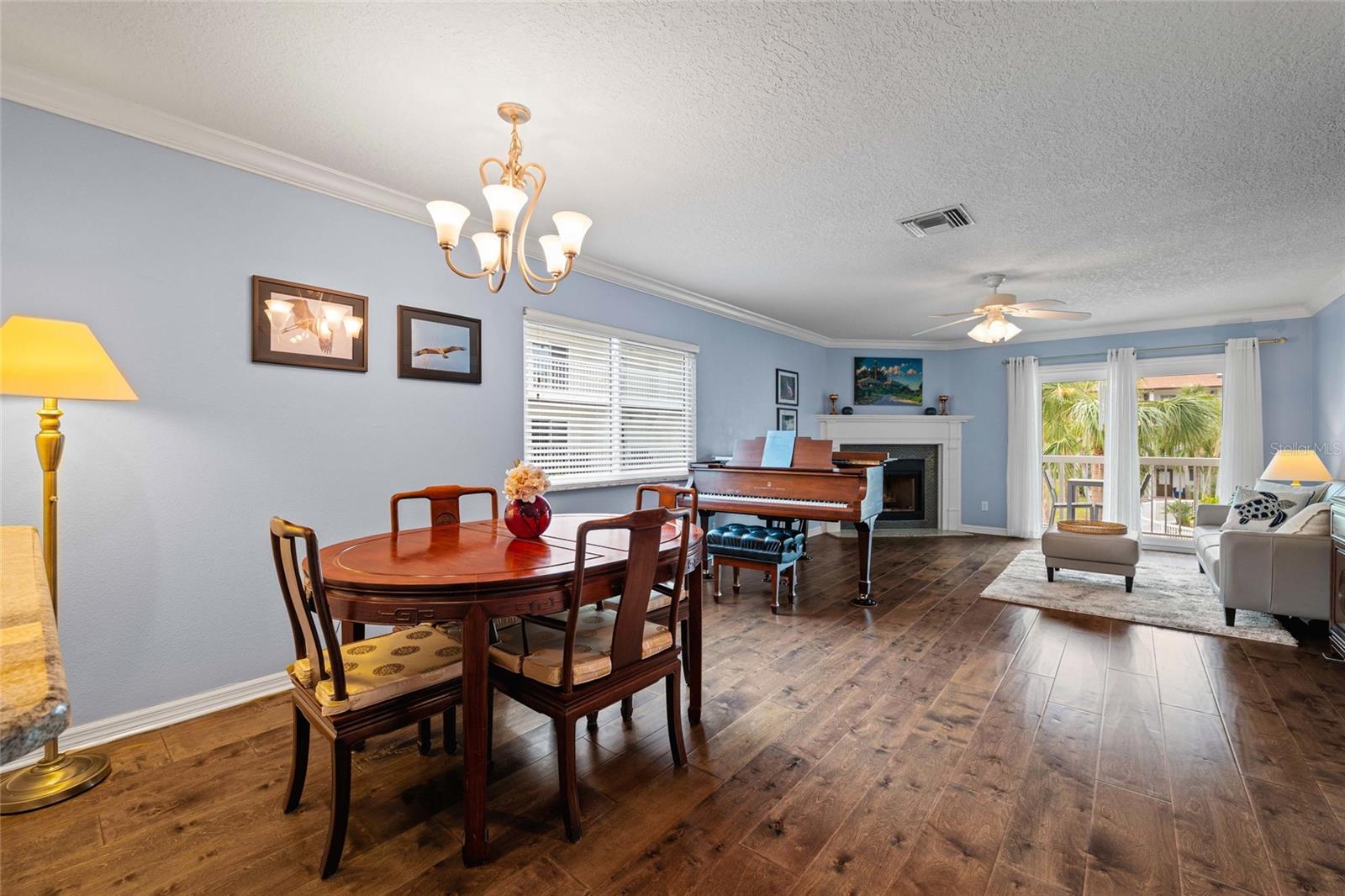 274 MADEIRA CIR, ST PETERSBURG, FL, 33715