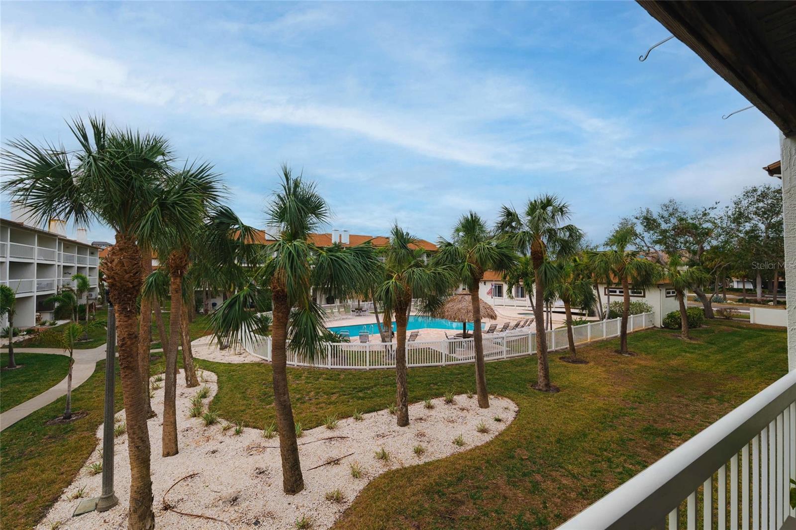 274 MADEIRA CIR, ST PETERSBURG, FL, 33715