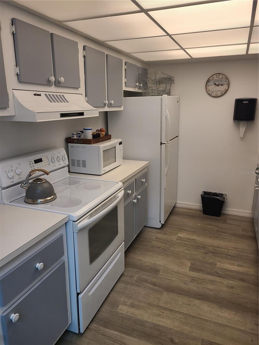 255 DOLPHIN PT #511, CLEARWATER BEACH, FL, 33767