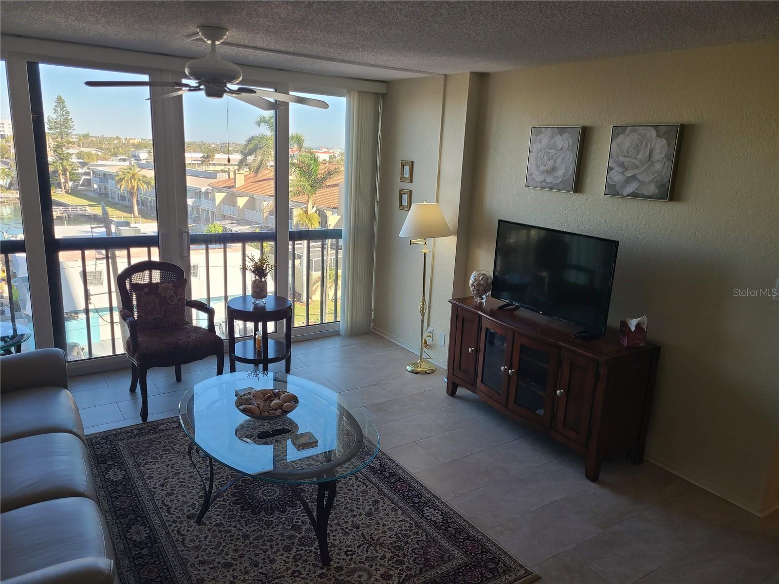 255 DOLPHIN PT #511, CLEARWATER BEACH, FL, 33767