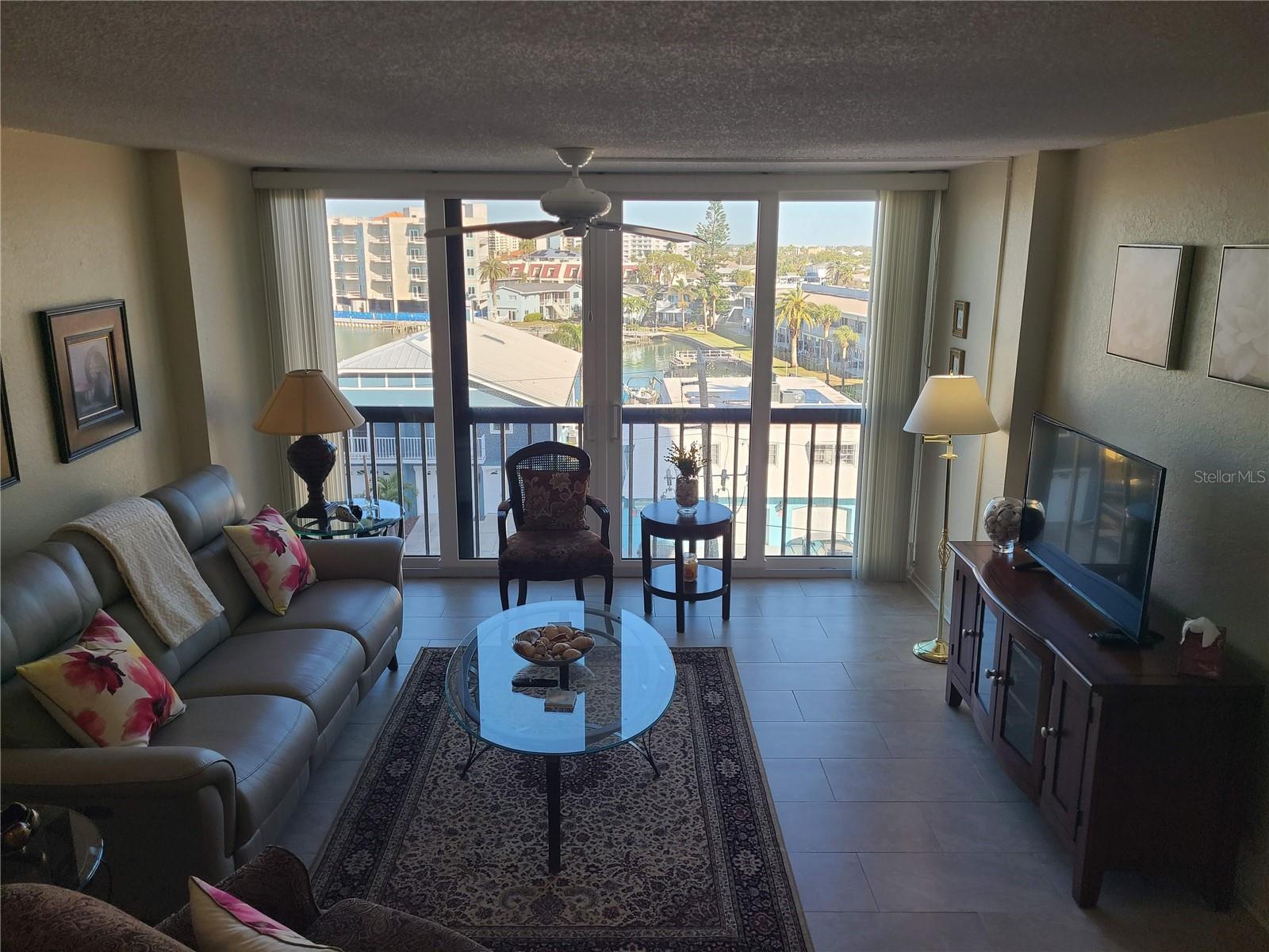 255 DOLPHIN PT #511, CLEARWATER BEACH, FL, 33767