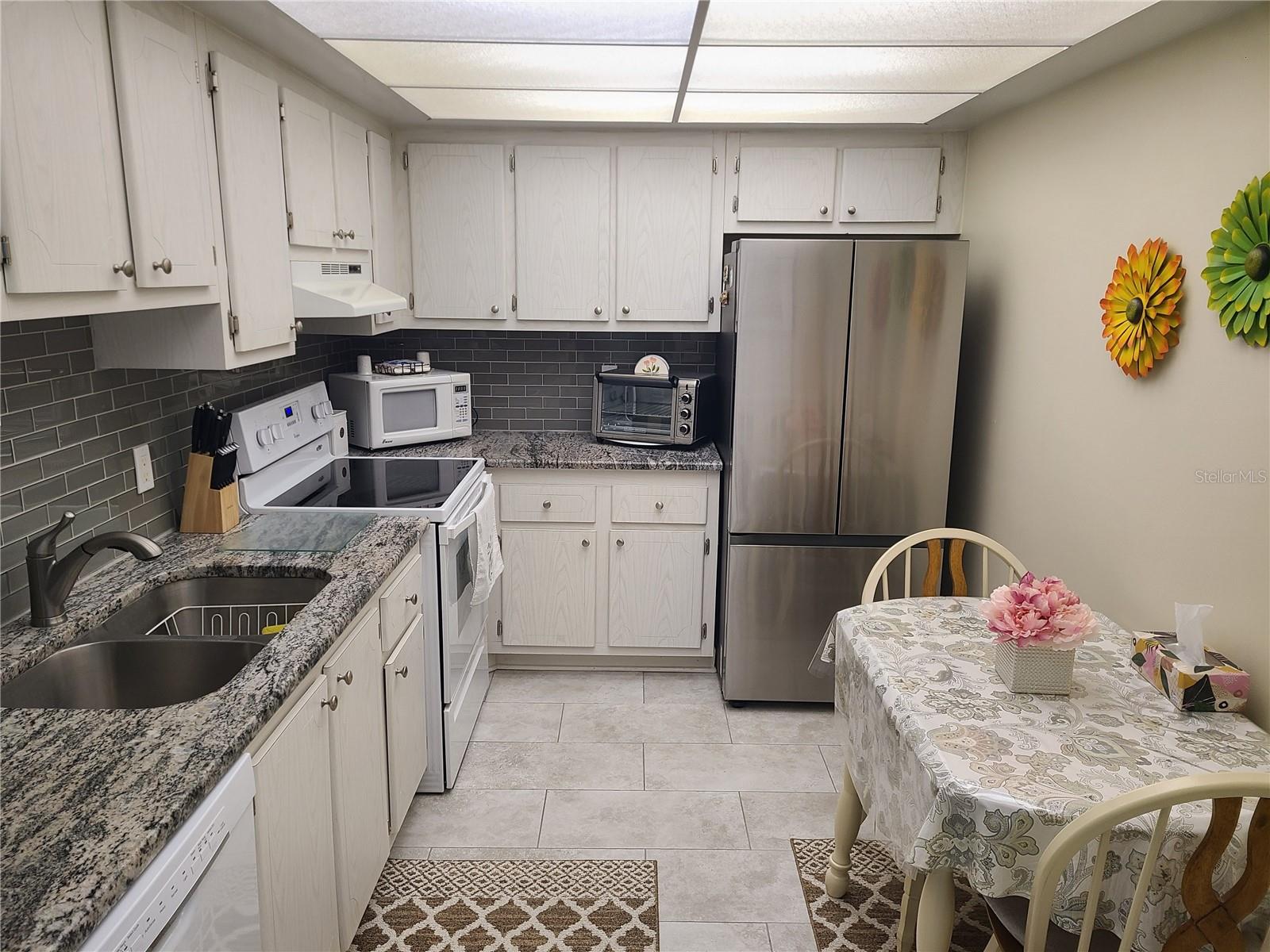 255 DOLPHIN PT #511, CLEARWATER BEACH, FL, 33767