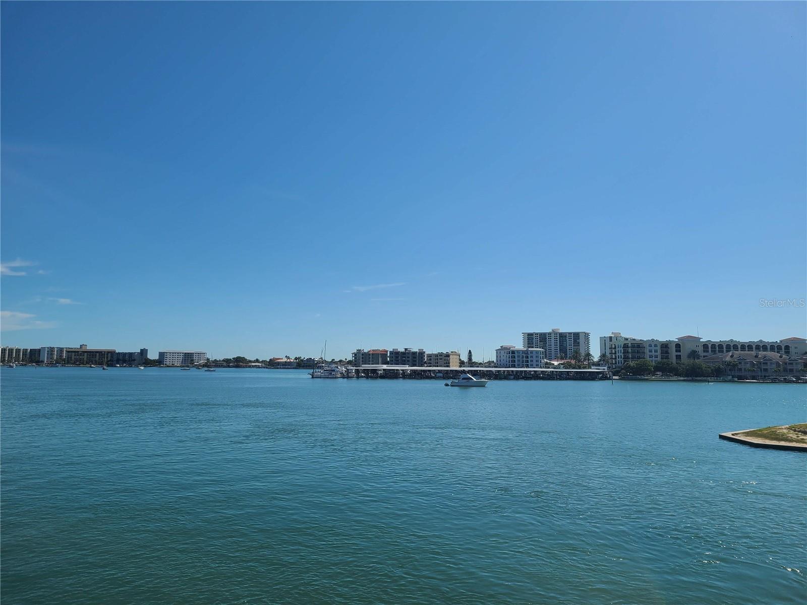 255 DOLPHIN PT #511, CLEARWATER BEACH, FL, 33767