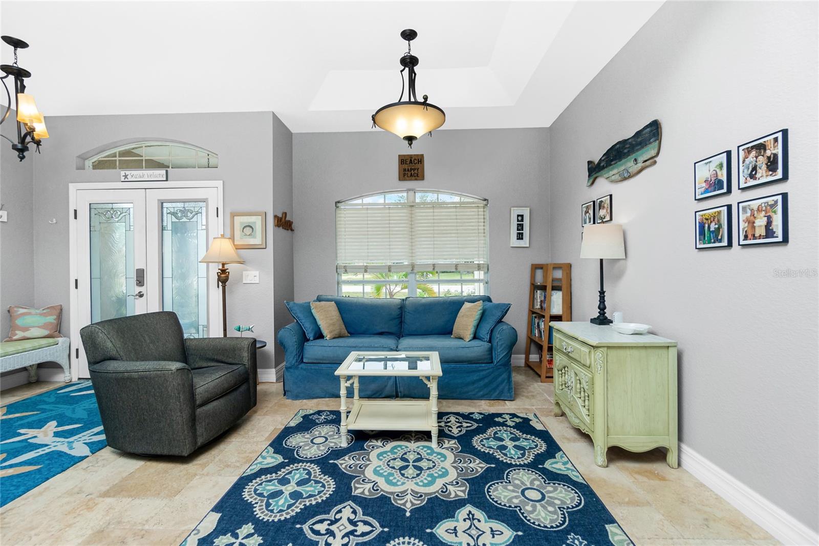 594 ROTONDA CIR, ROTONDA WEST, FL, 33947