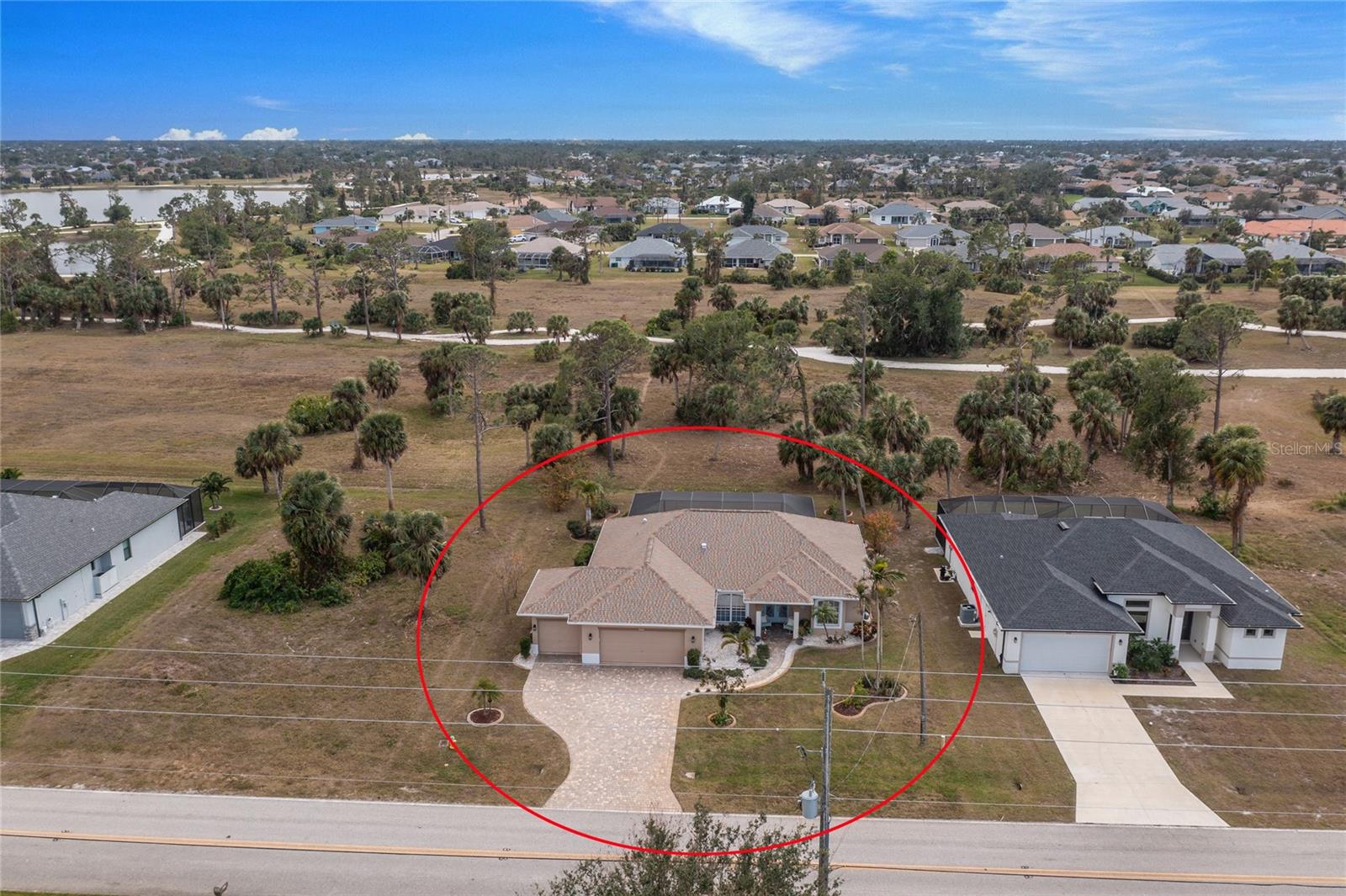 594 ROTONDA CIR, ROTONDA WEST, FL, 33947