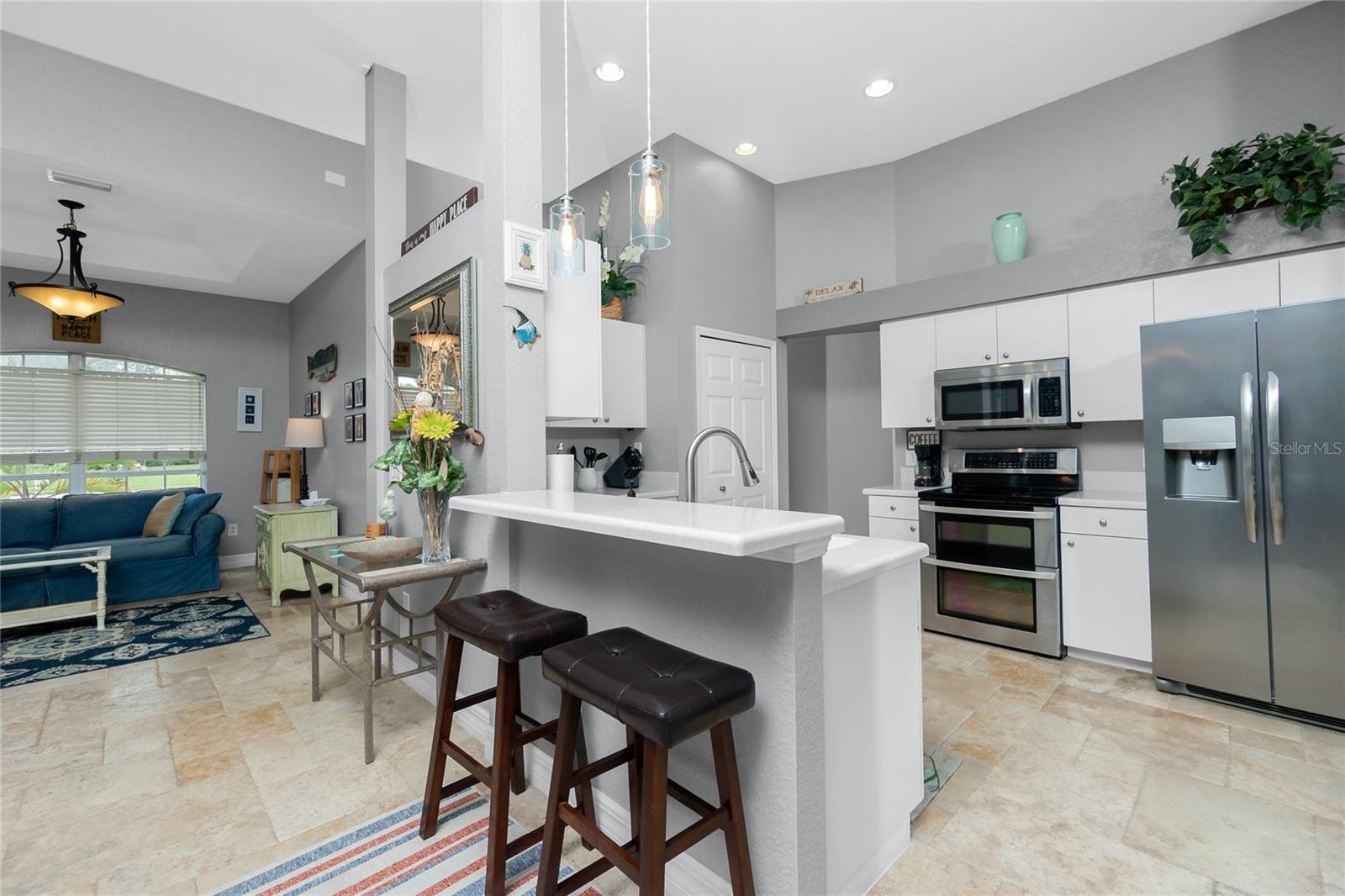 594 ROTONDA CIR, ROTONDA WEST, FL, 33947