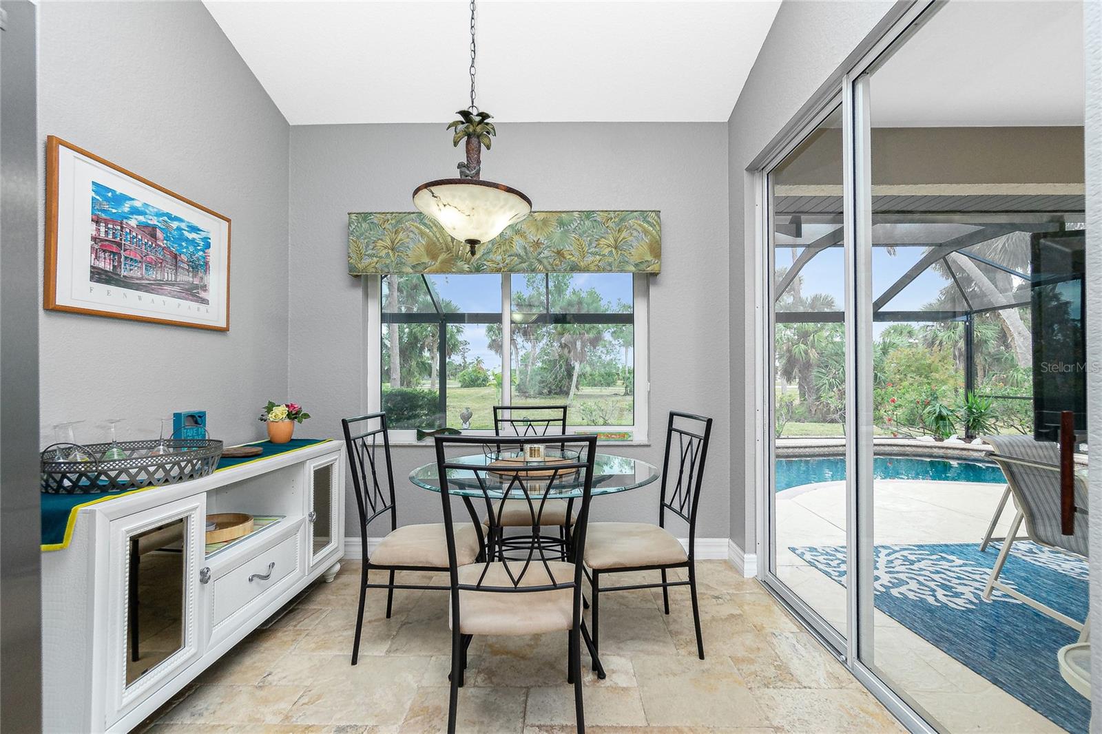 594 ROTONDA CIR, ROTONDA WEST, FL, 33947
