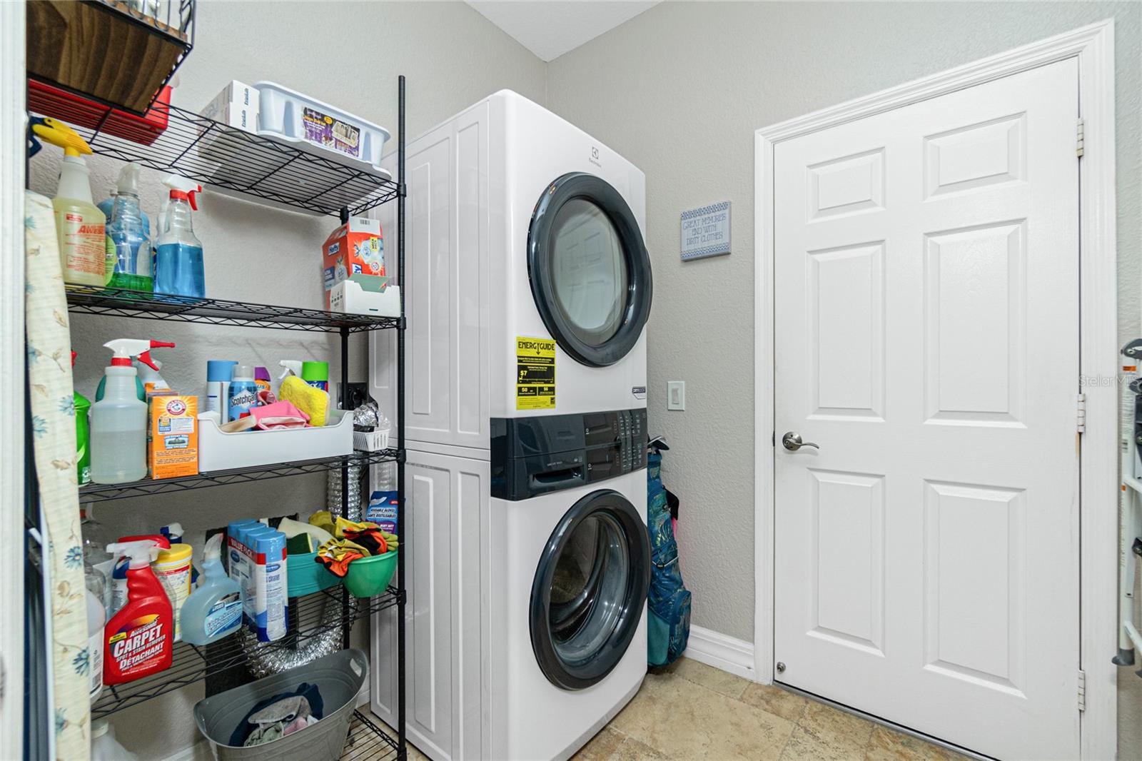 594 ROTONDA CIR, ROTONDA WEST, FL, 33947