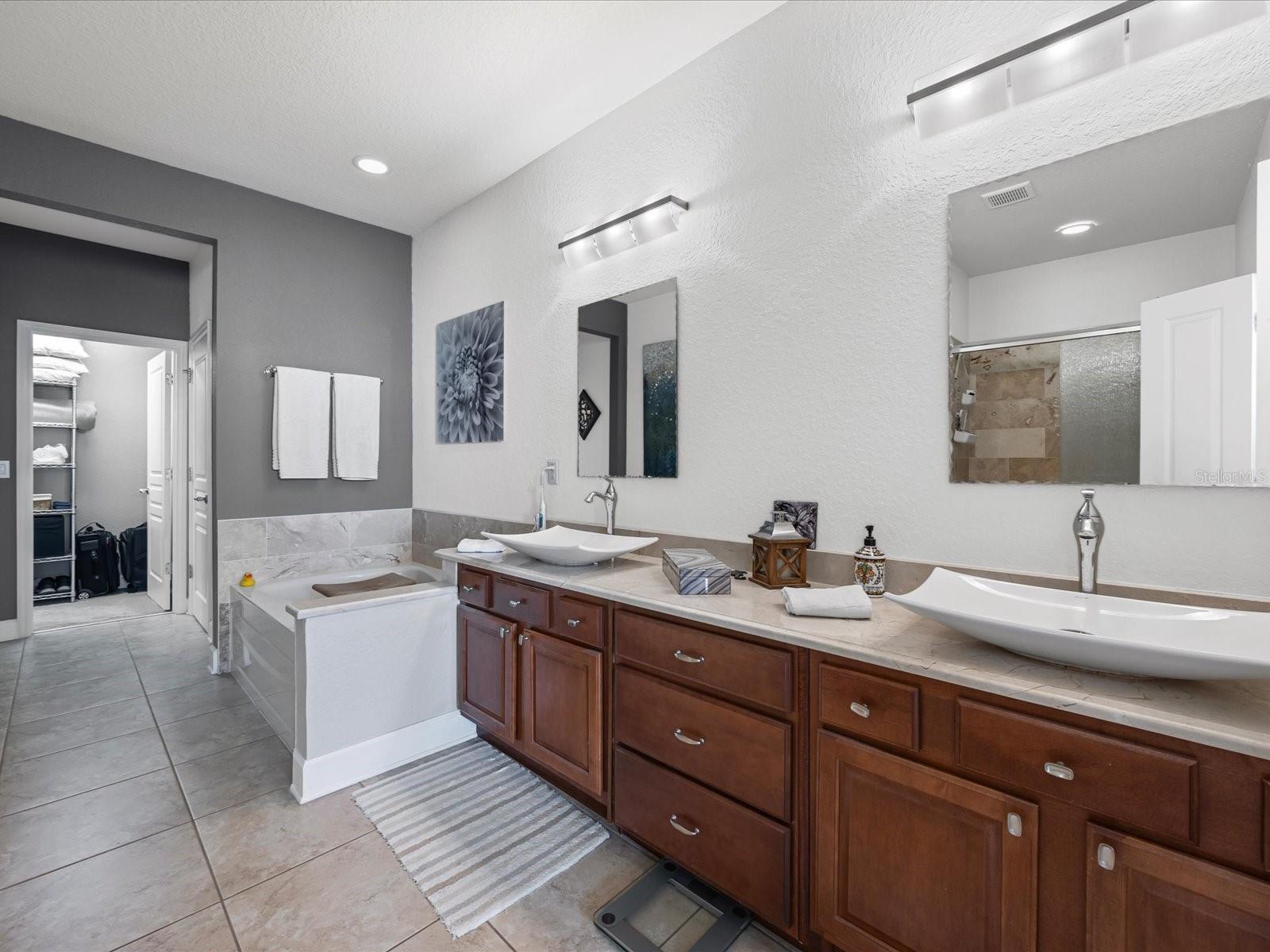 1402 LISBON CT, DAVENPORT, FL, 33896
