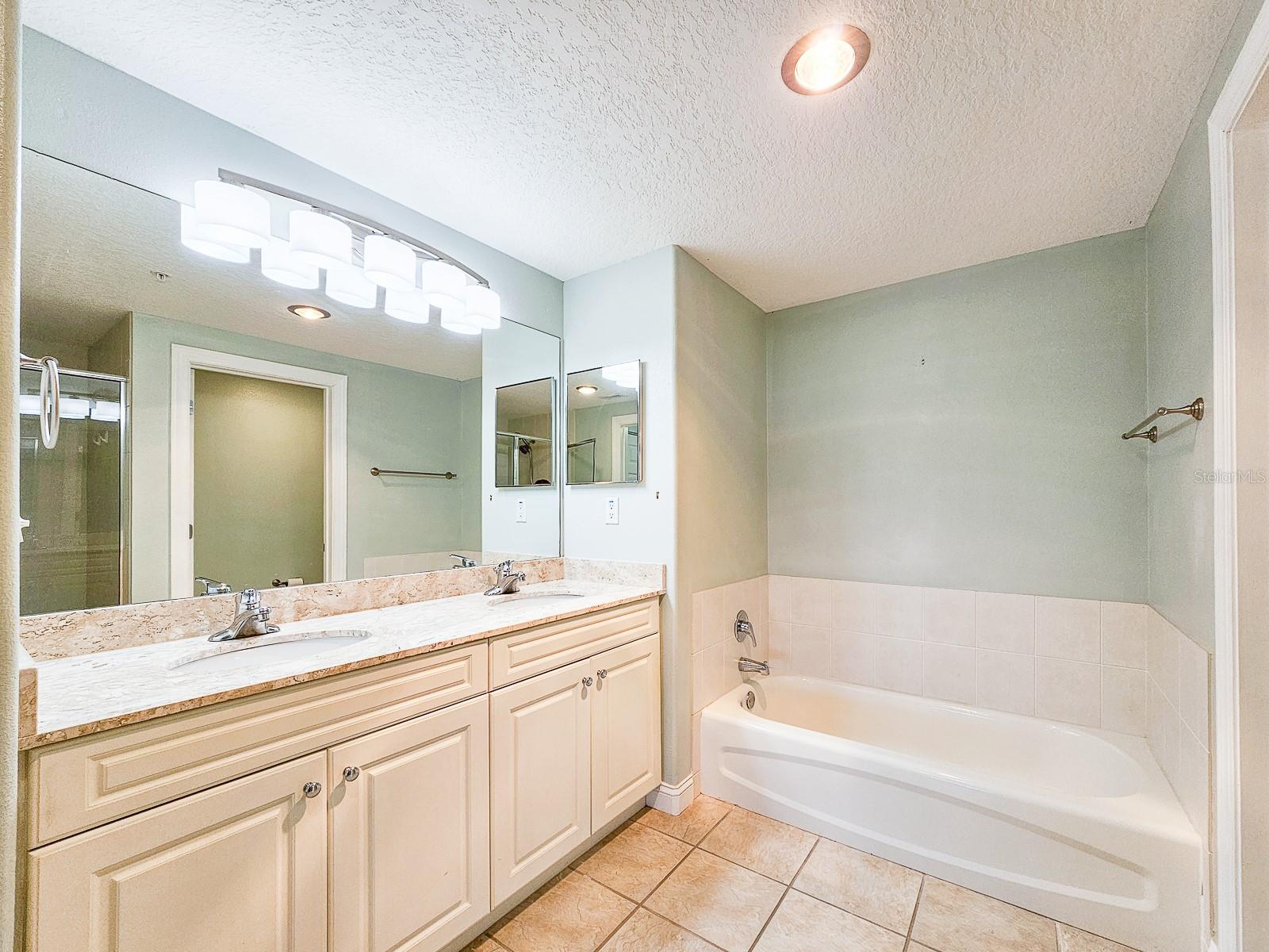 60 SURFVIEW DR #311, PALM COAST, FL, 32137