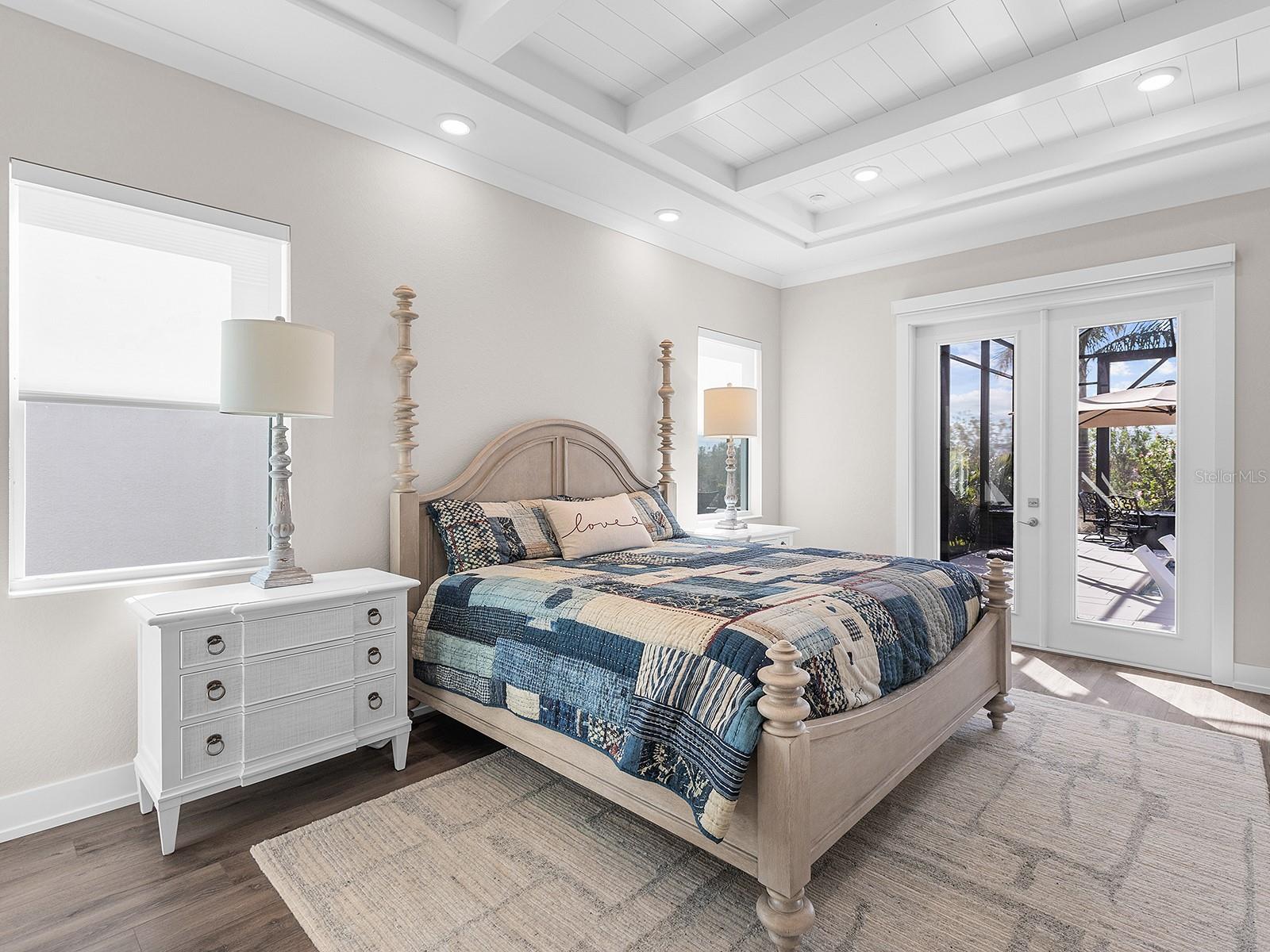 8050 REDONDA LOOP, LAKEWOOD RANCH, FL, 34202