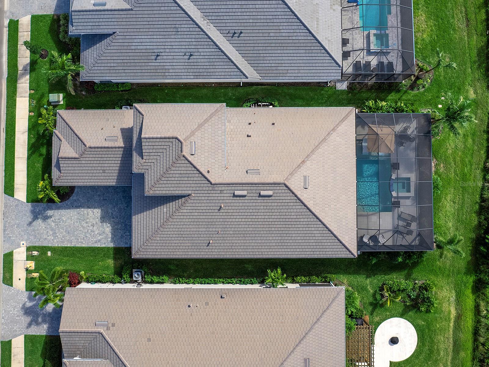 8050 REDONDA LOOP, LAKEWOOD RANCH, FL, 34202