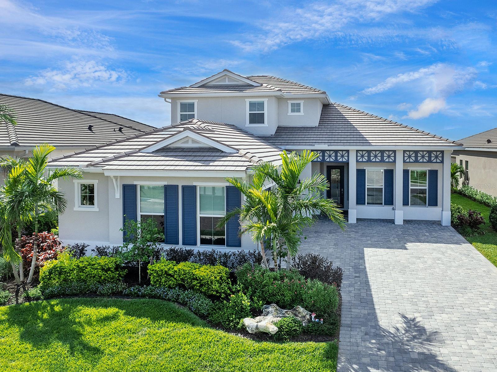 8050 REDONDA LOOP, LAKEWOOD RANCH, FL, 34202
