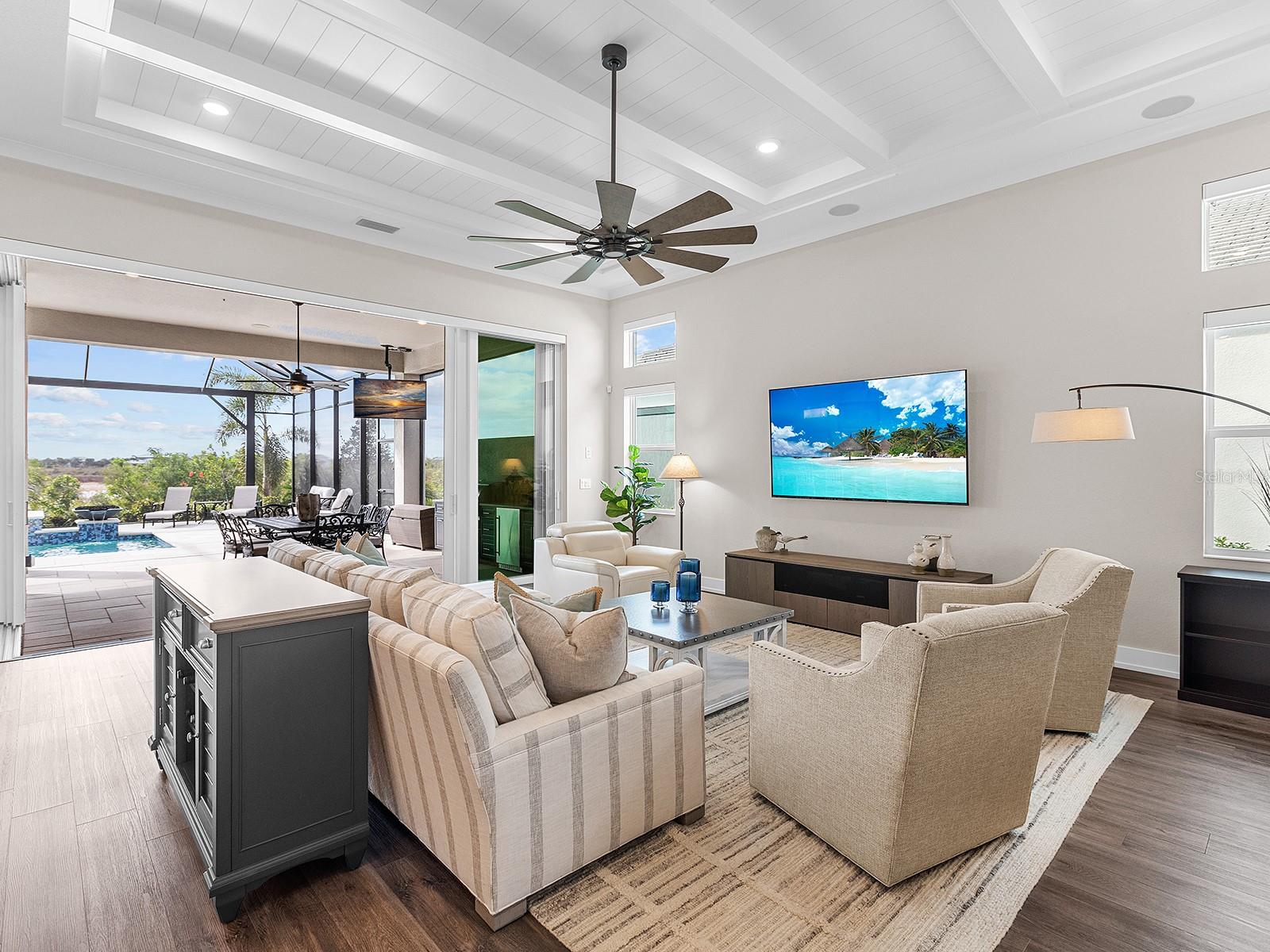 8050 REDONDA LOOP, LAKEWOOD RANCH, FL, 34202