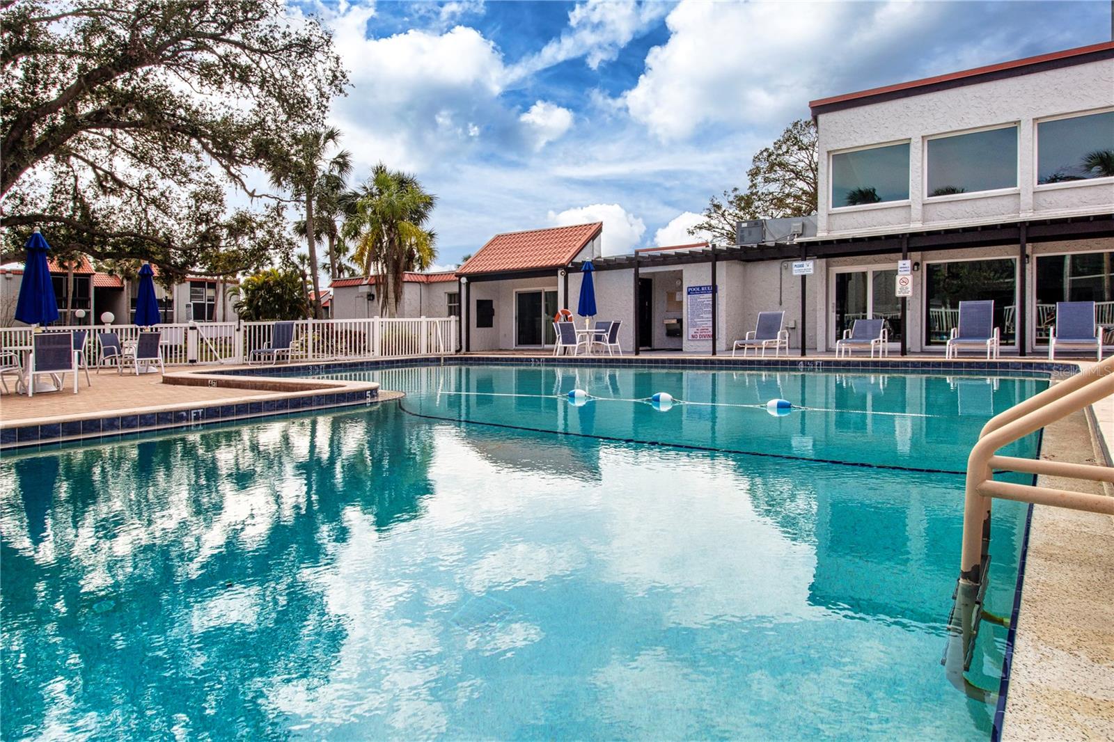 3259 BENEVA RD #102, SARASOTA, FL, 34232