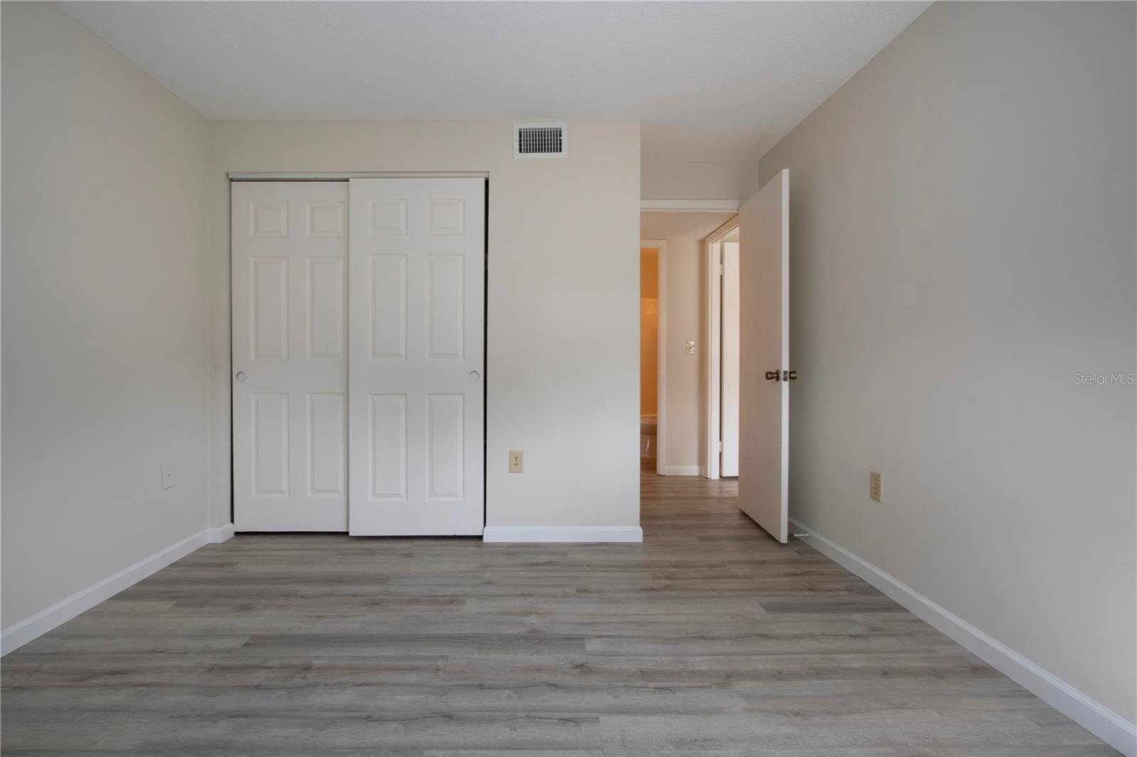 3259 BENEVA RD #102, SARASOTA, FL, 34232