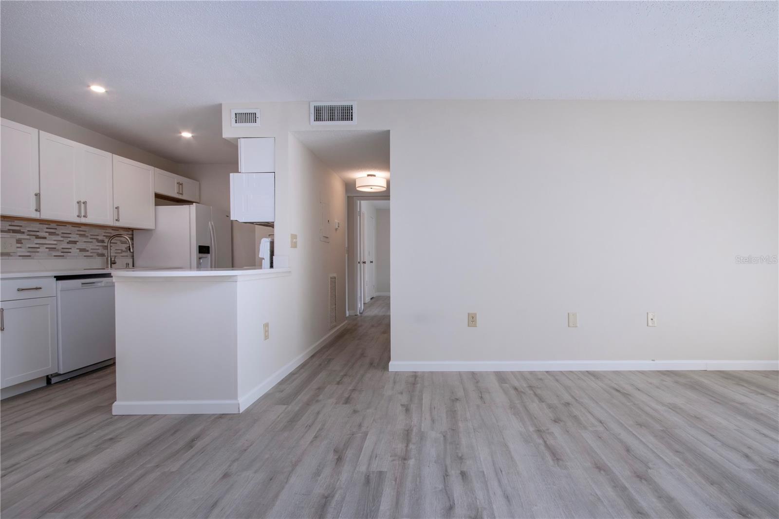 3259 BENEVA RD #102, SARASOTA, FL, 34232