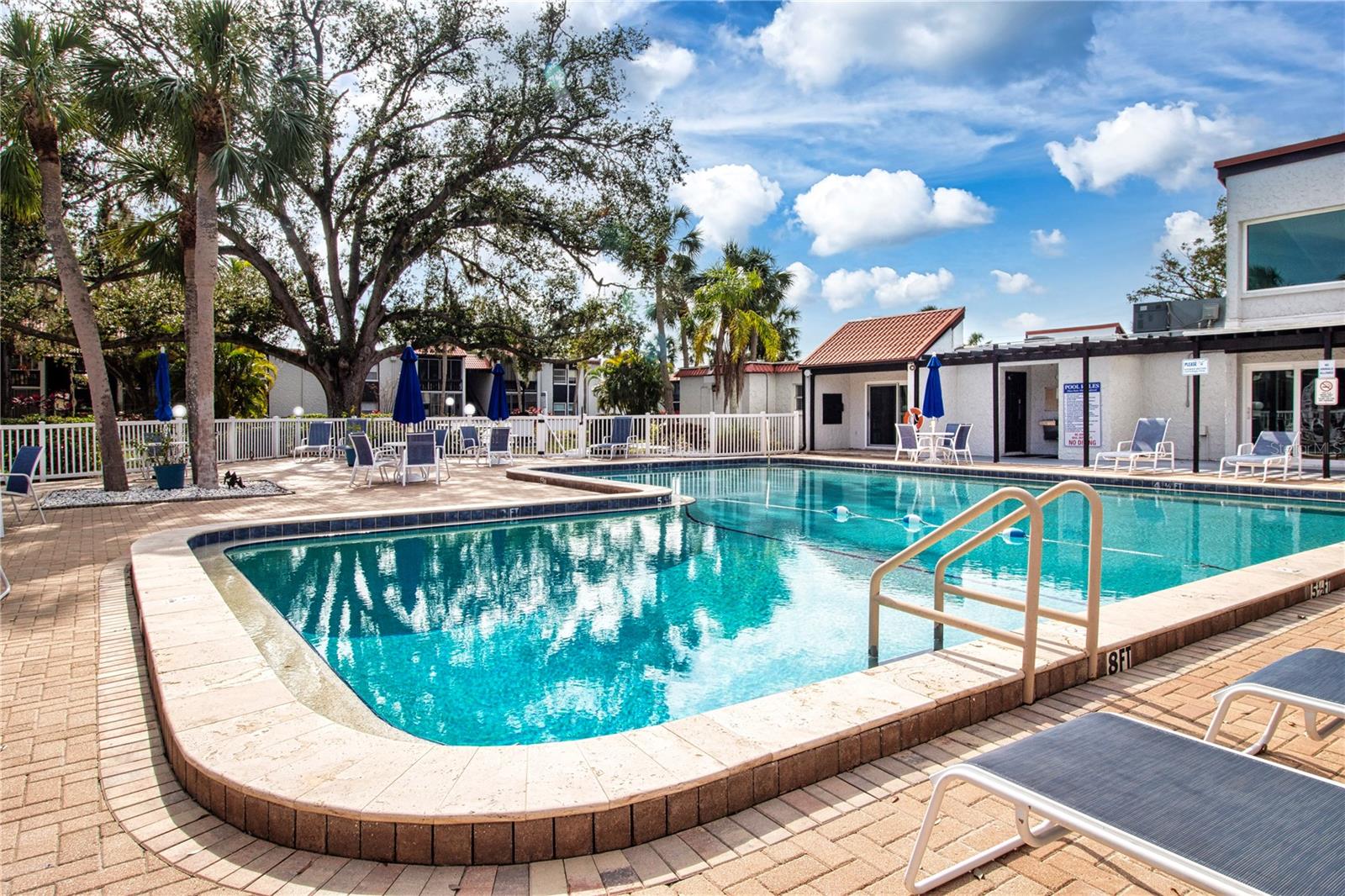 3259 BENEVA RD #102, SARASOTA, FL, 34232