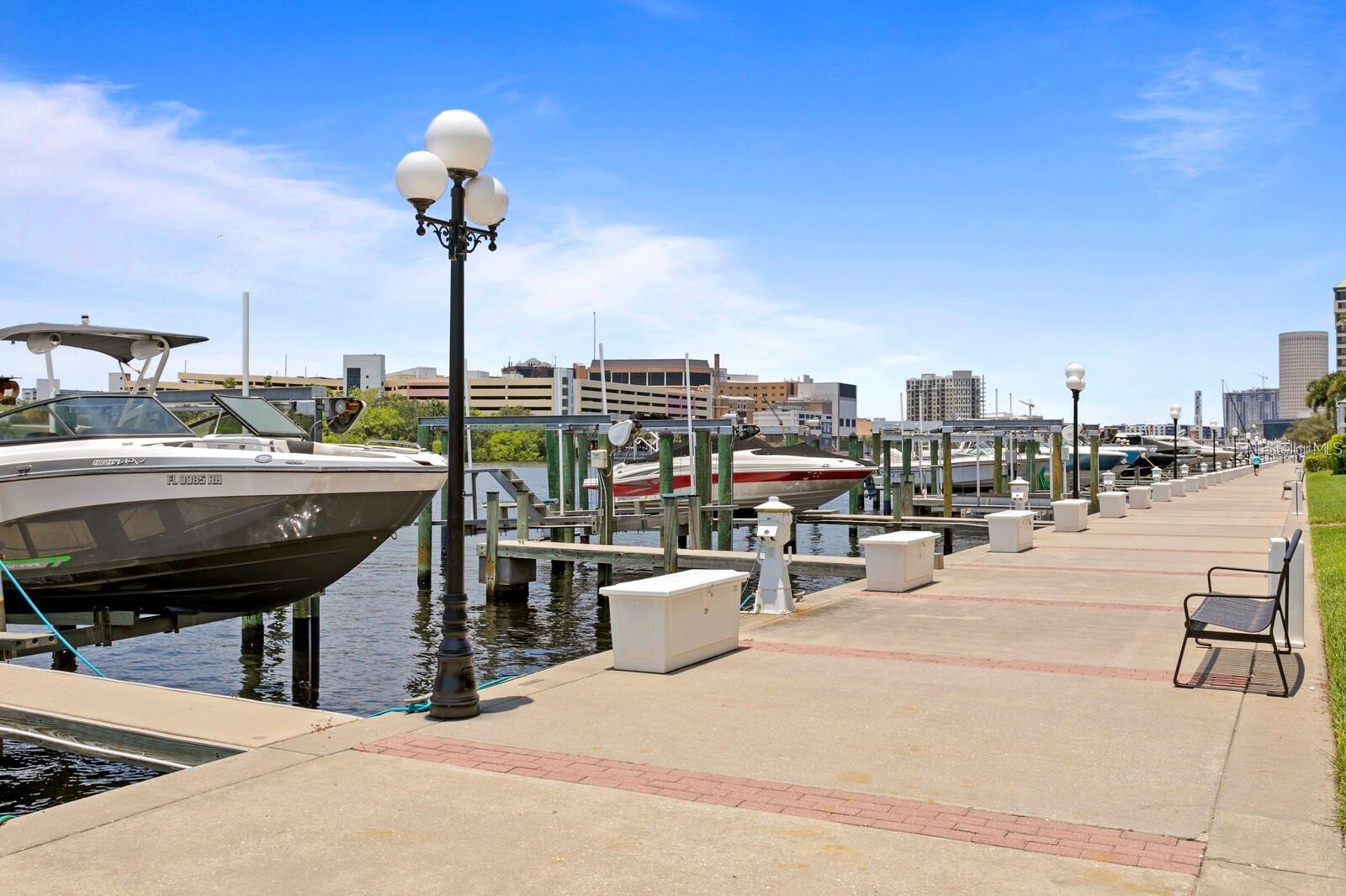 1405 HARBOUR WALK RD, TAMPA, FL, 33602