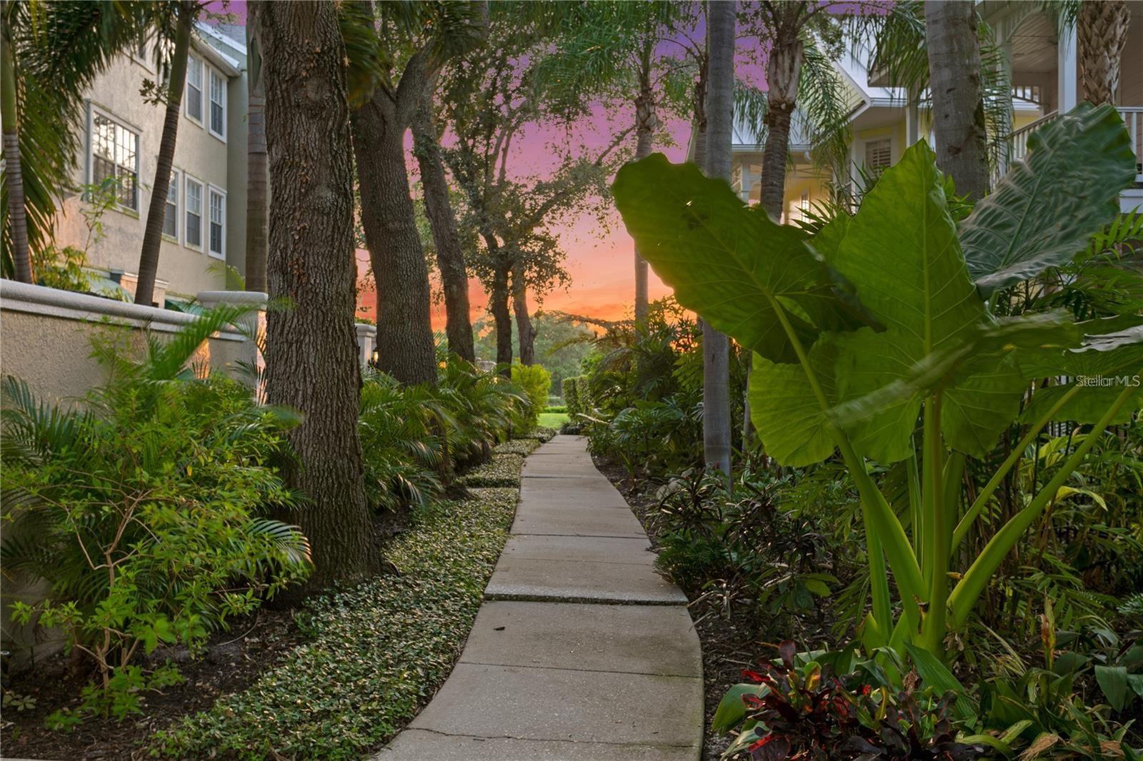 1405 HARBOUR WALK RD, TAMPA, FL, 33602