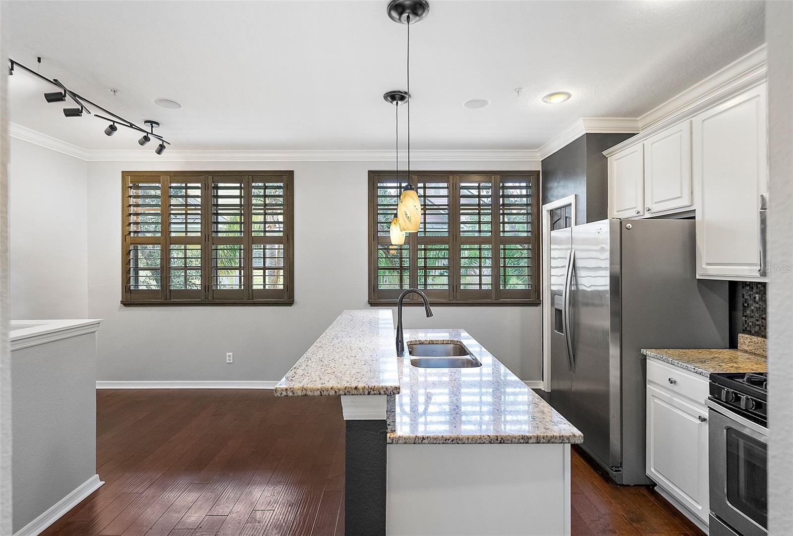 1405 HARBOUR WALK RD, TAMPA, FL, 33602