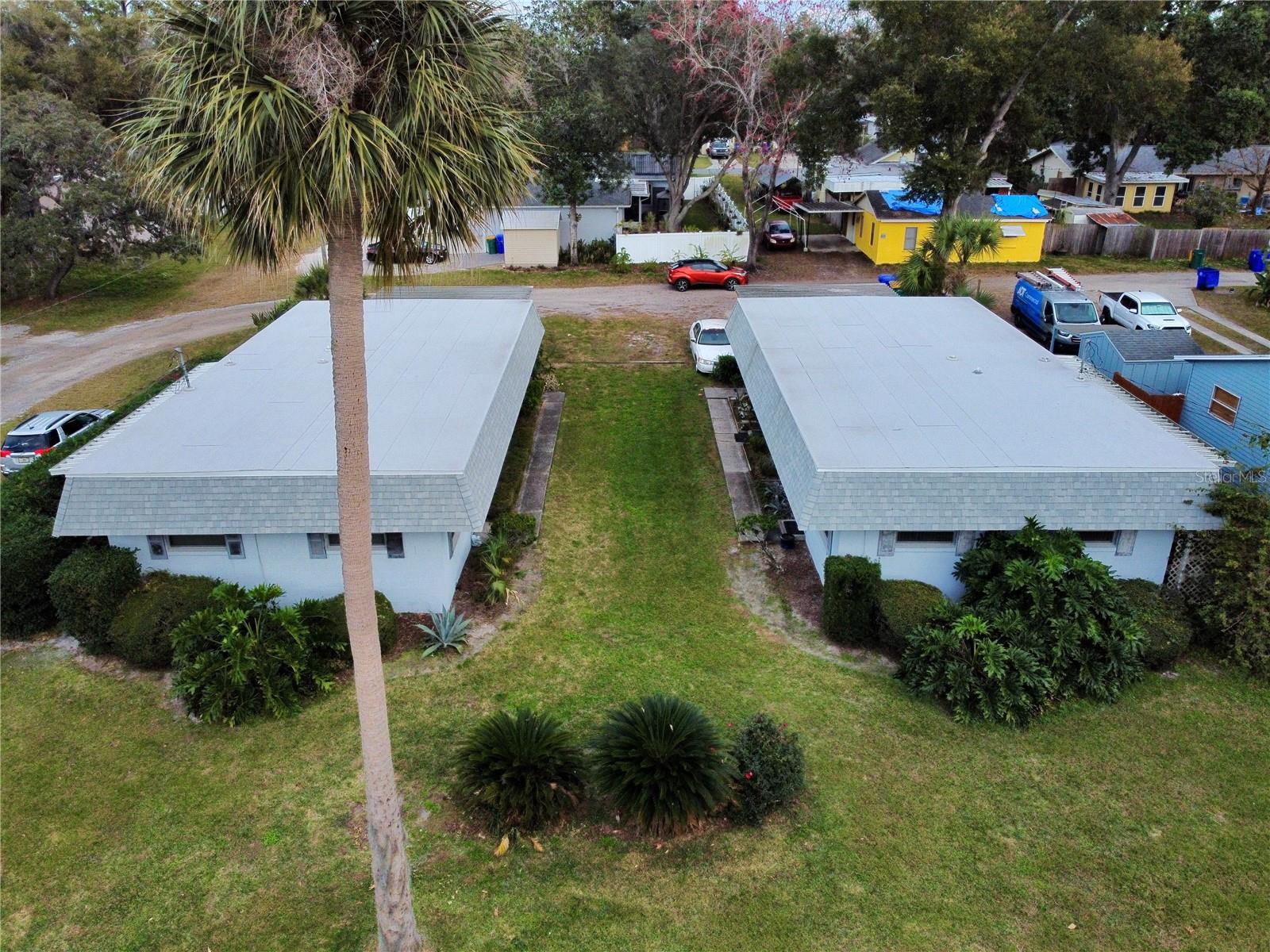 822 N NEW HAMPSHIRE AVE, TAVARES, FL, 32778