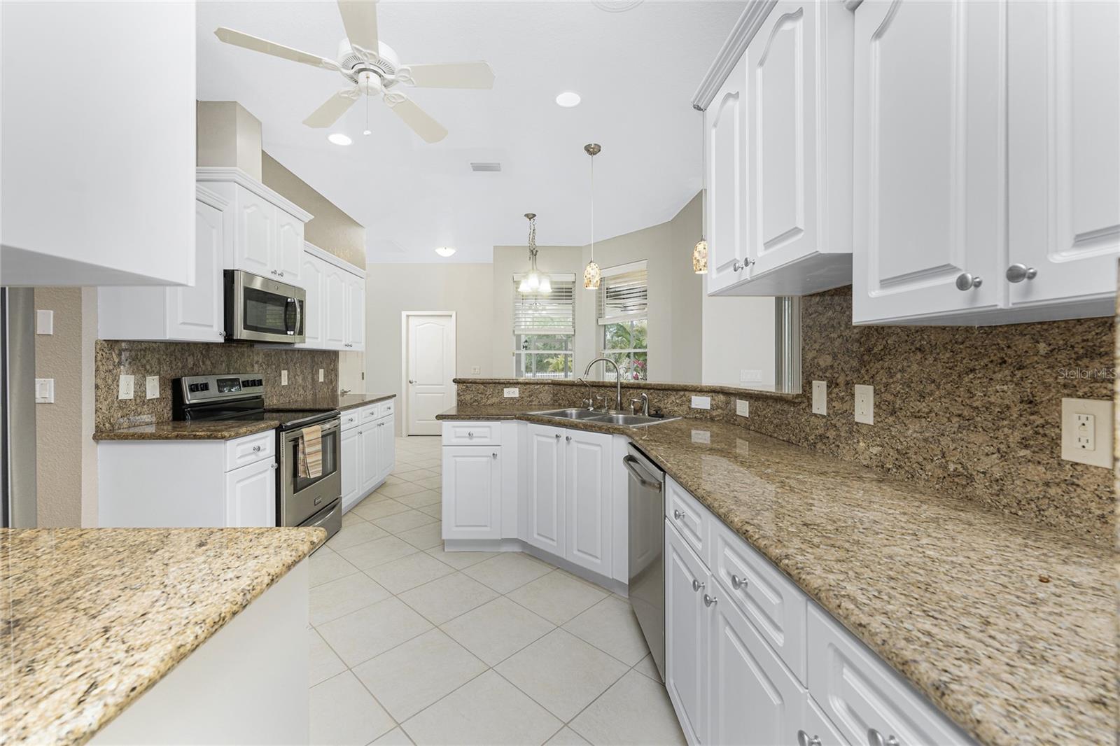24434 RIO TOGAS RD, PUNTA GORDA, FL, 33955