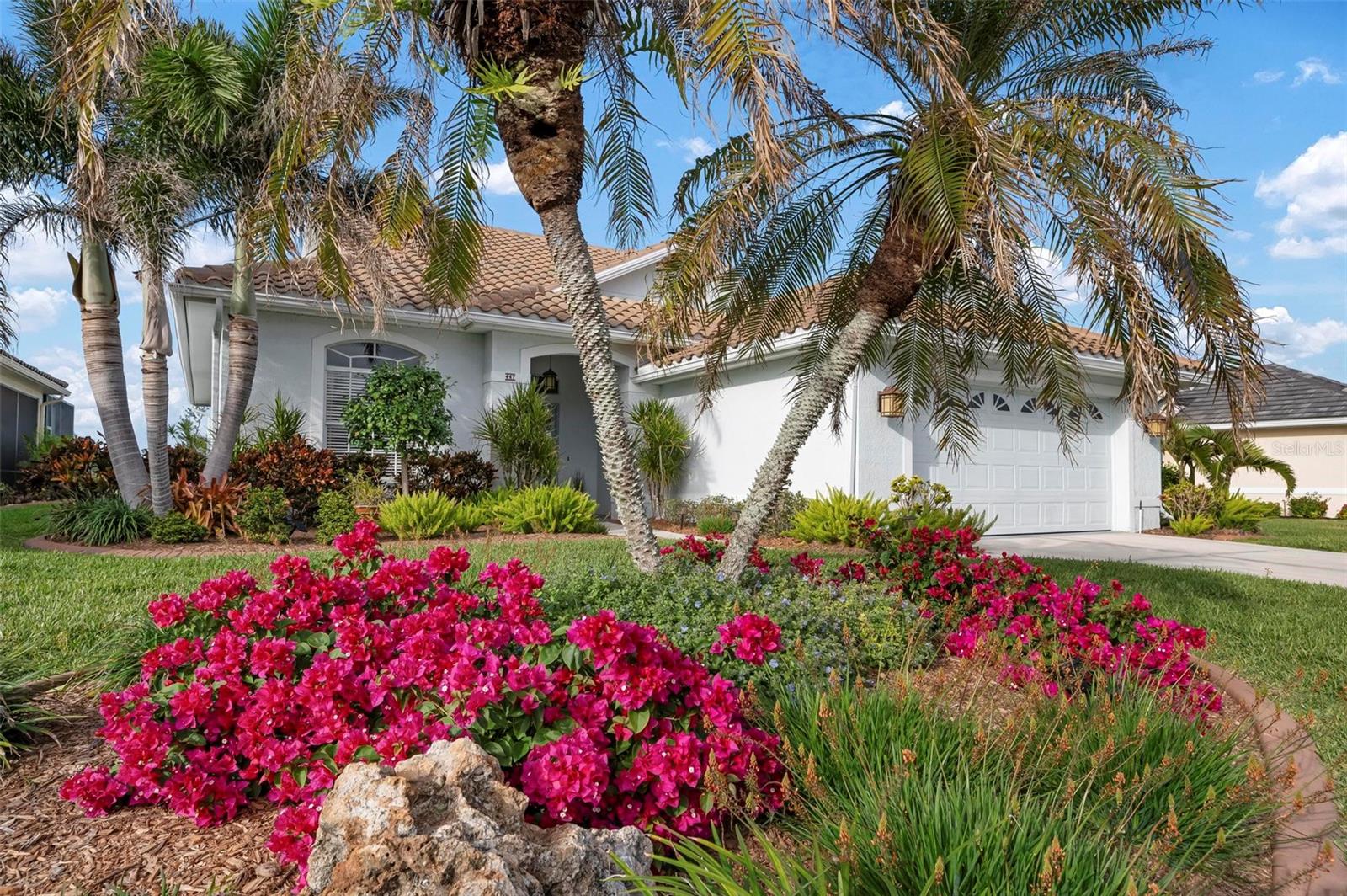 447 PINEWOOD LAKE DR, VENICE, FL, 34285