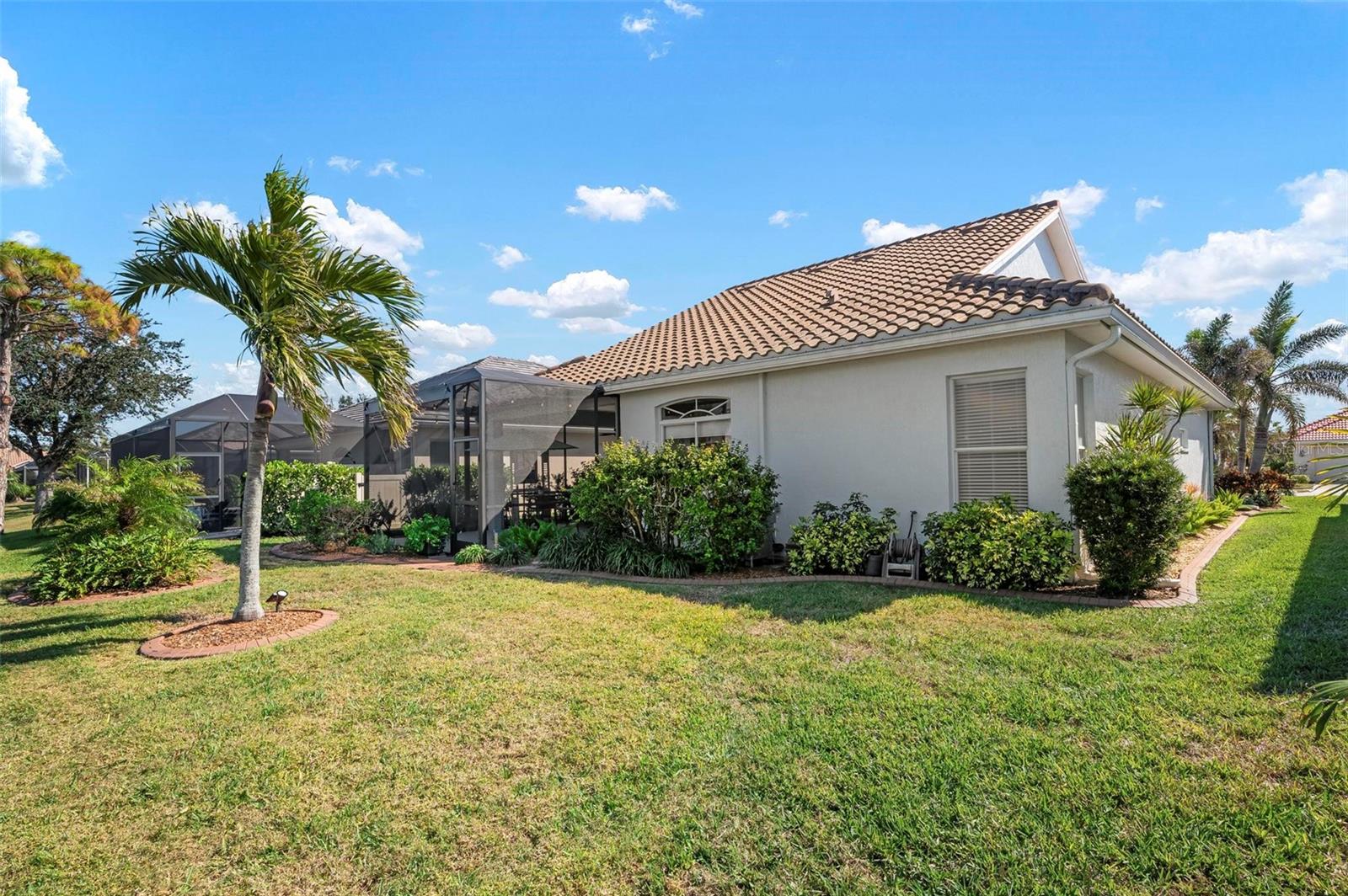 447 PINEWOOD LAKE DR, VENICE, FL, 34285