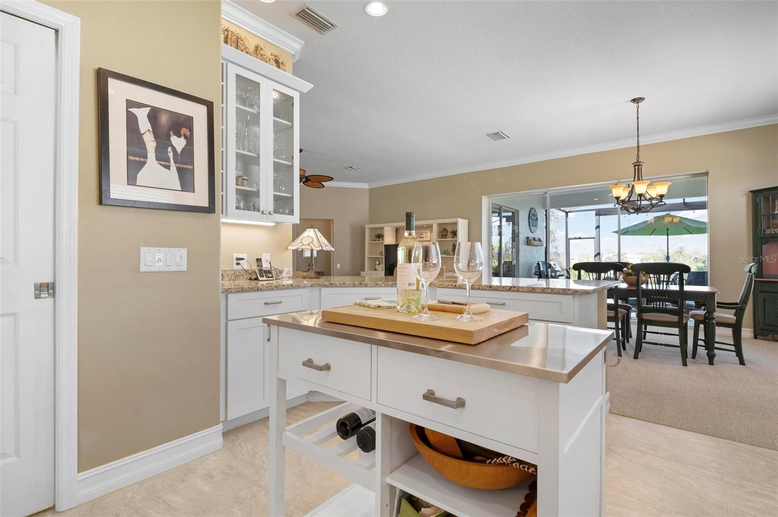 447 PINEWOOD LAKE DR, VENICE, FL, 34285