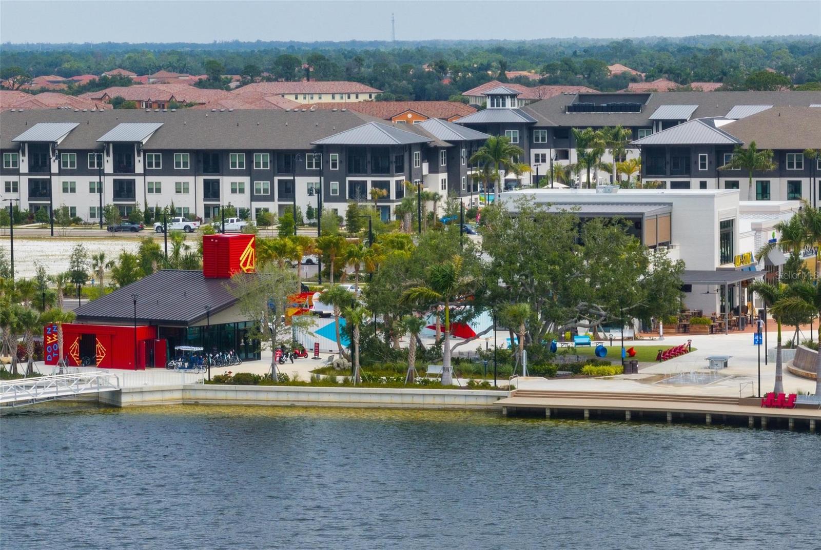 447 PINEWOOD LAKE DR, VENICE, FL, 34285