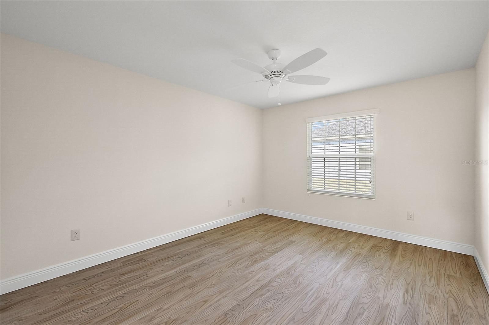 507 DELFIN RD, THE VILLAGES, FL, 32163