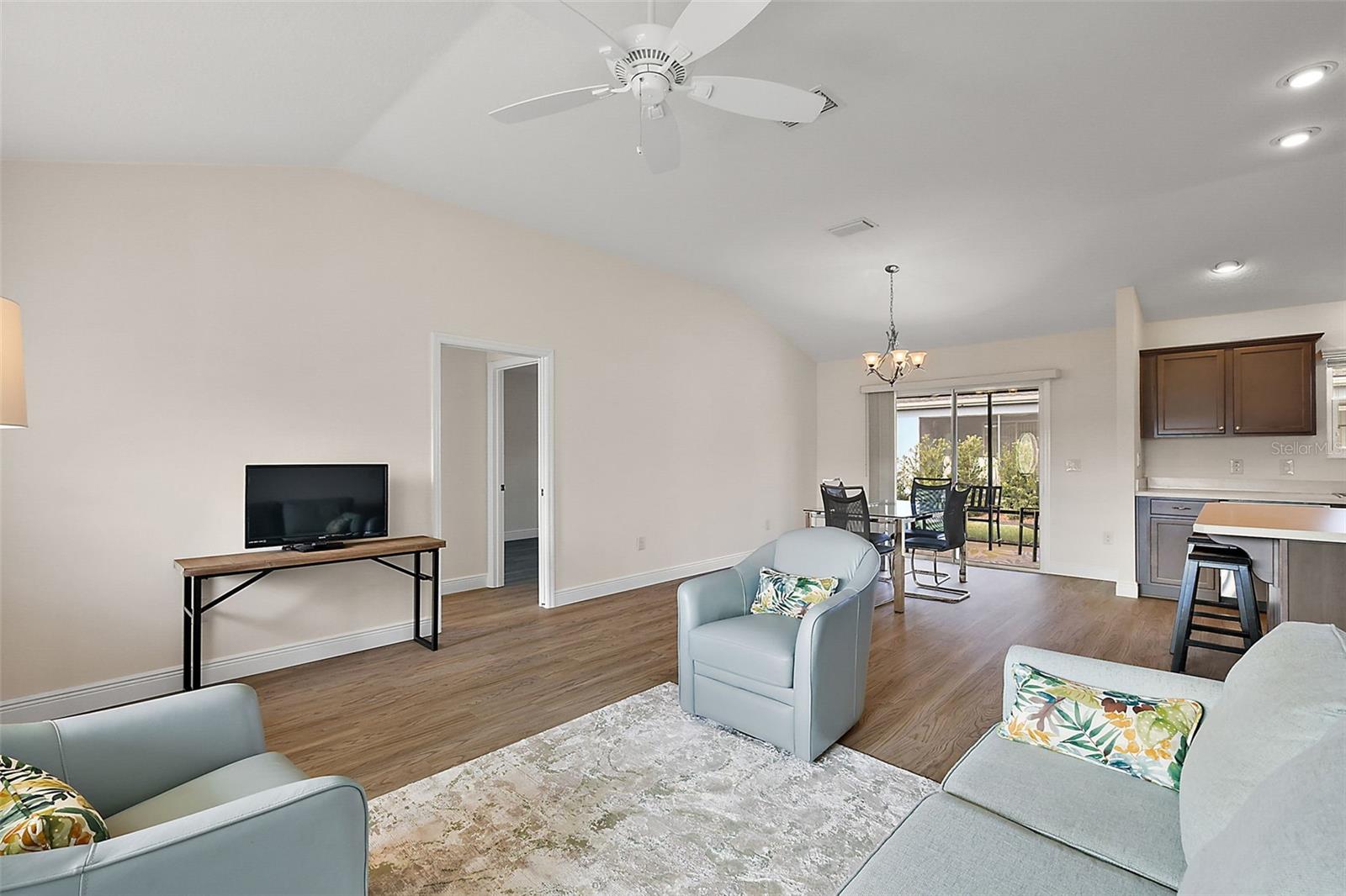 507 DELFIN RD, THE VILLAGES, FL, 32163