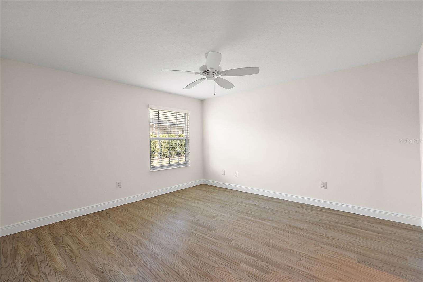 507 DELFIN RD, THE VILLAGES, FL, 32163