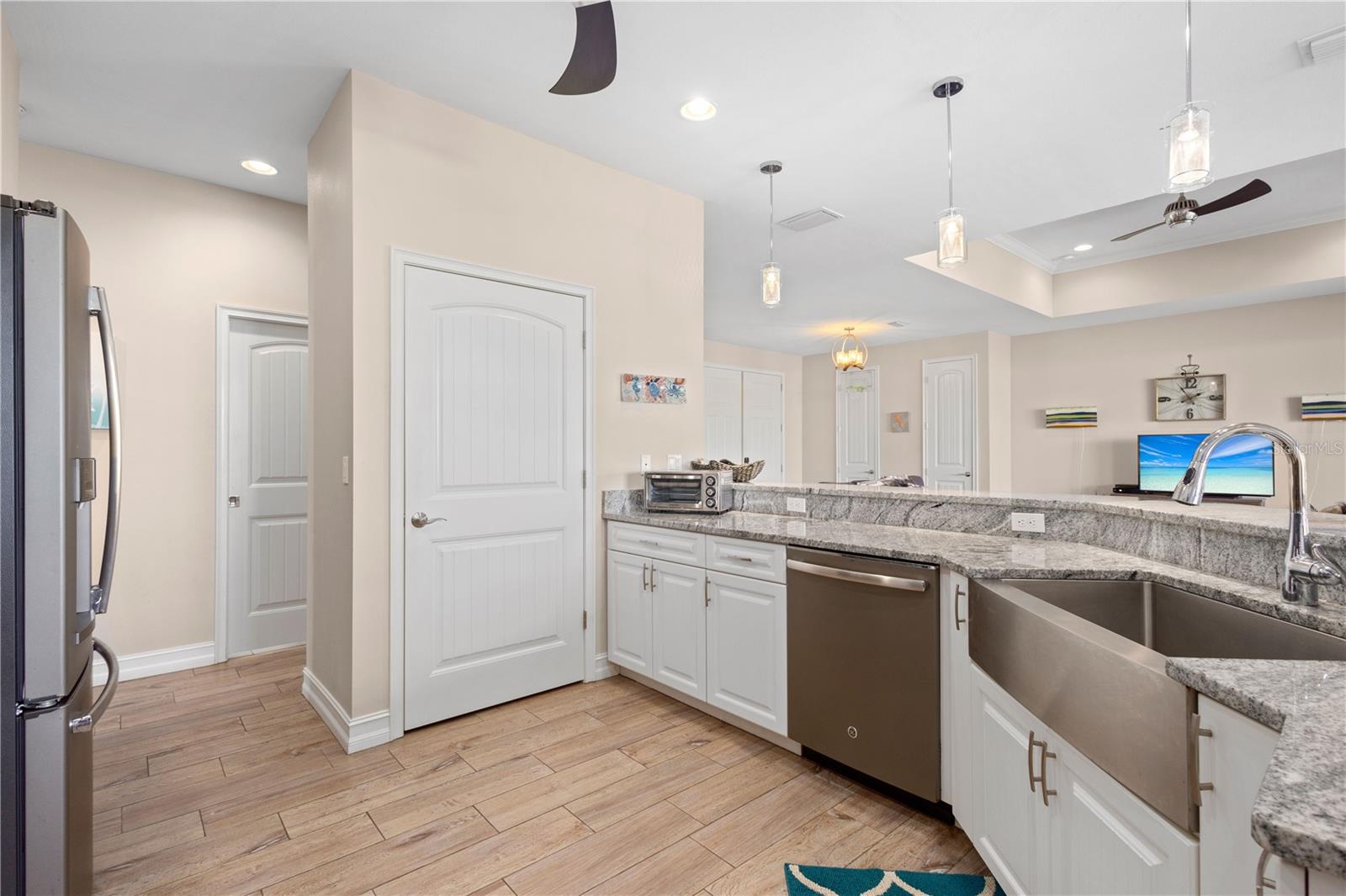 1966 TROUT CIR, ENGLEWOOD, FL, 34224