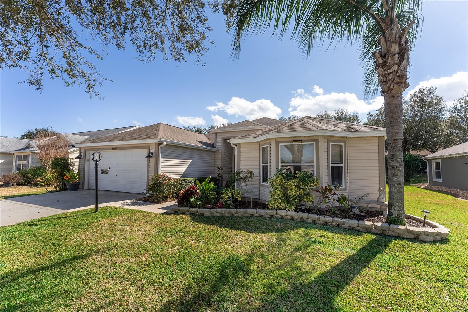 12037 NE 51ST CIR, OXFORD, FL, 34484