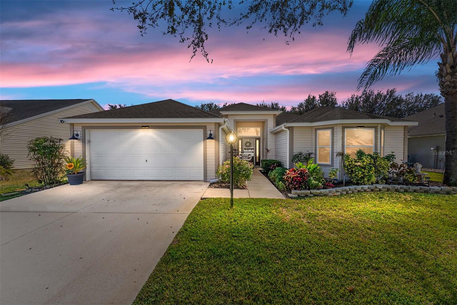 12037 NE 51ST CIR, OXFORD, FL, 34484