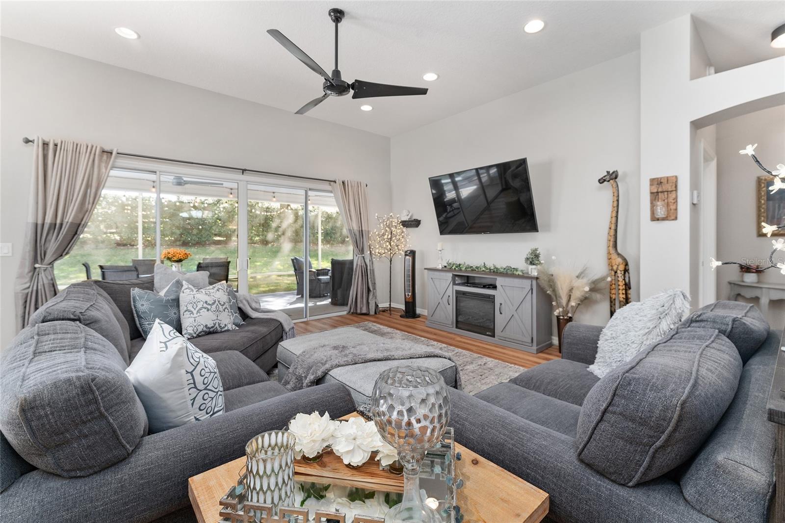 12037 NE 51ST CIR, OXFORD, FL, 34484